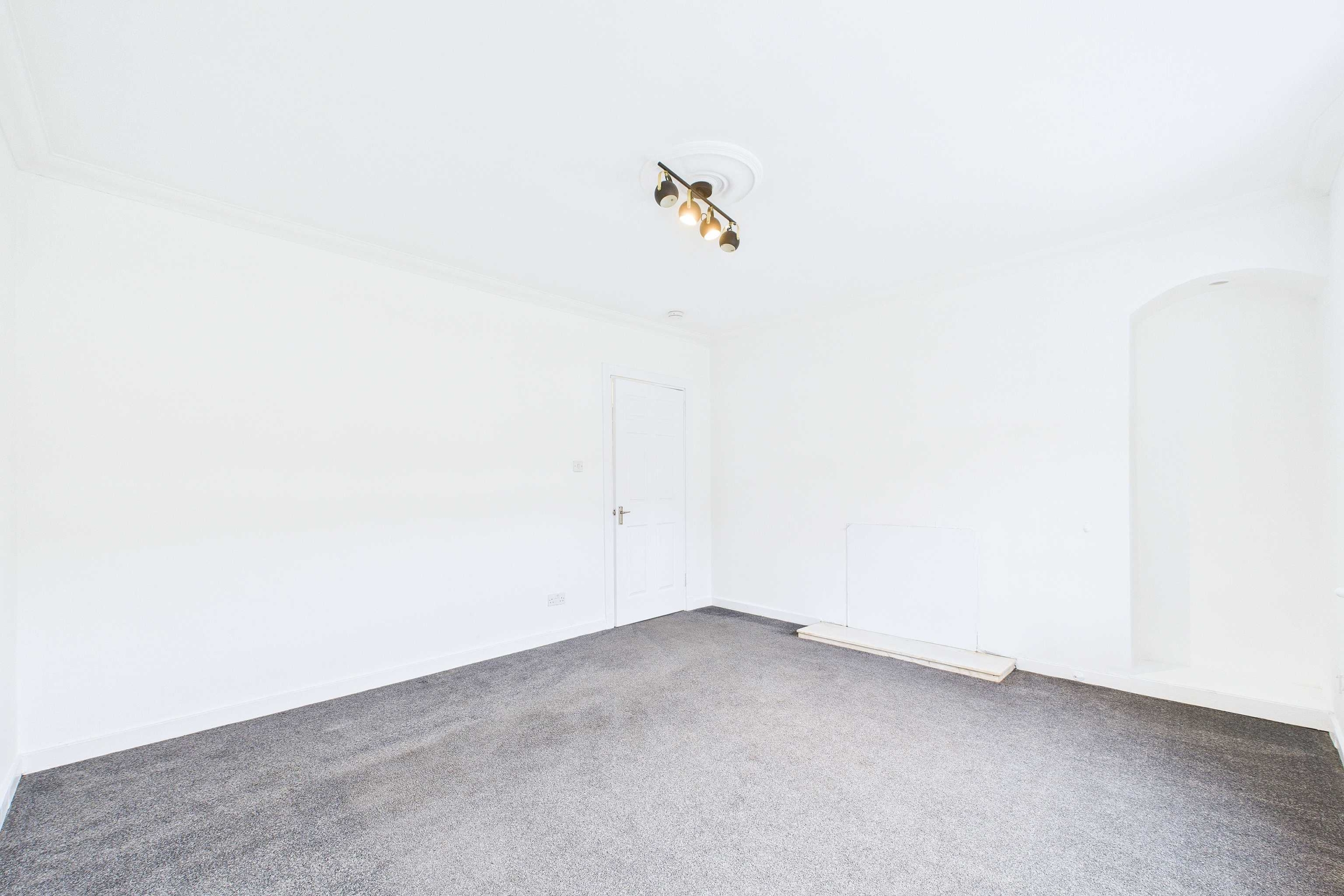 0:1, 184 Gallowhill Road living room 3 Two Bedroom Ground Floor Flat To Let In Paisley