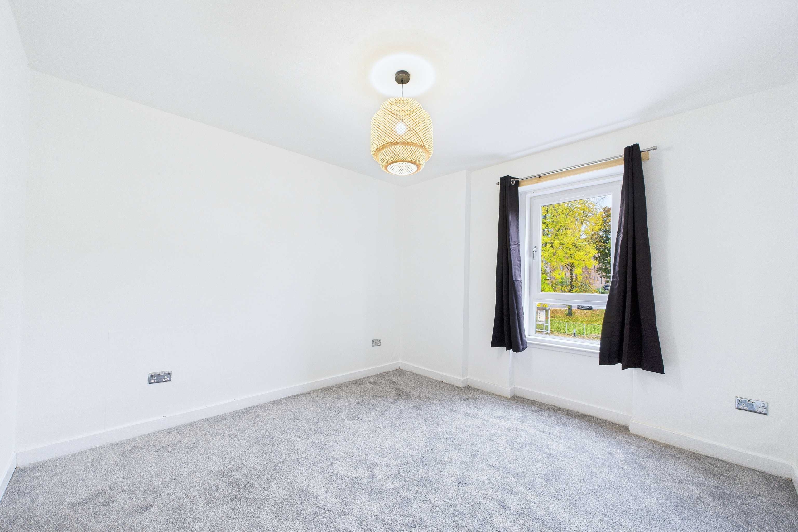 Two Bedroom First Floor Flat To Let In Scotstoun