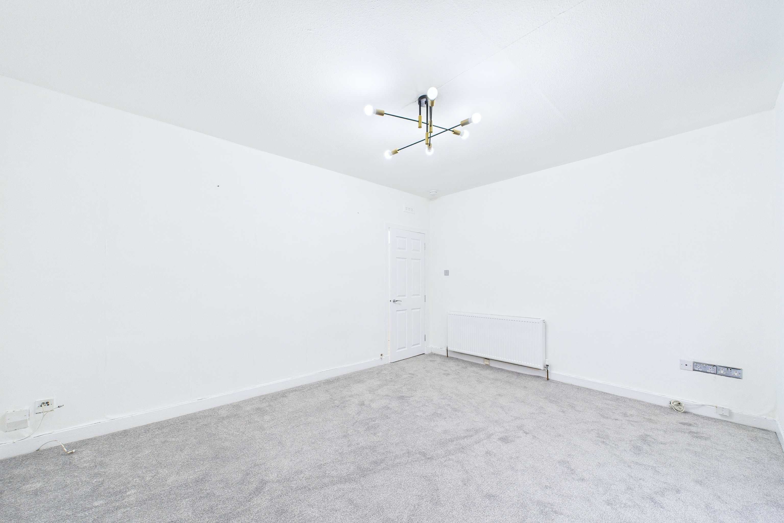 Two Bedroom First Floor Flat To Let In Scotstoun