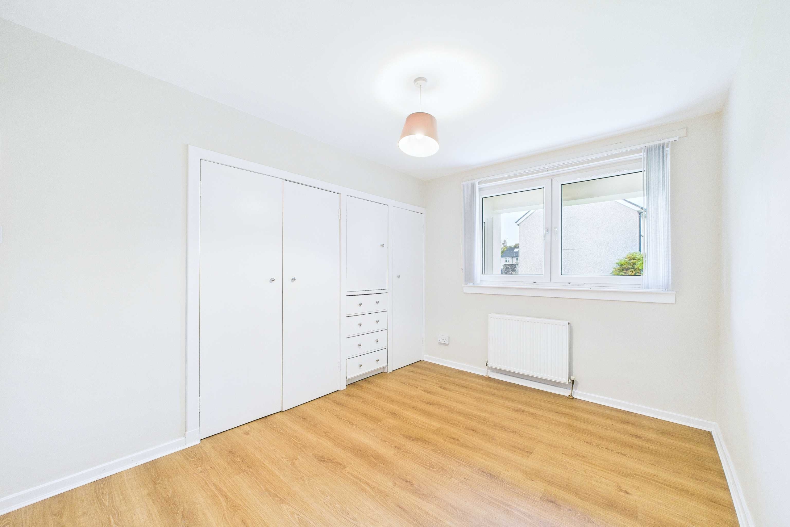 155 clober road bedroom 2 One Bedroom Terraced Bungalow To Let In Milngavie