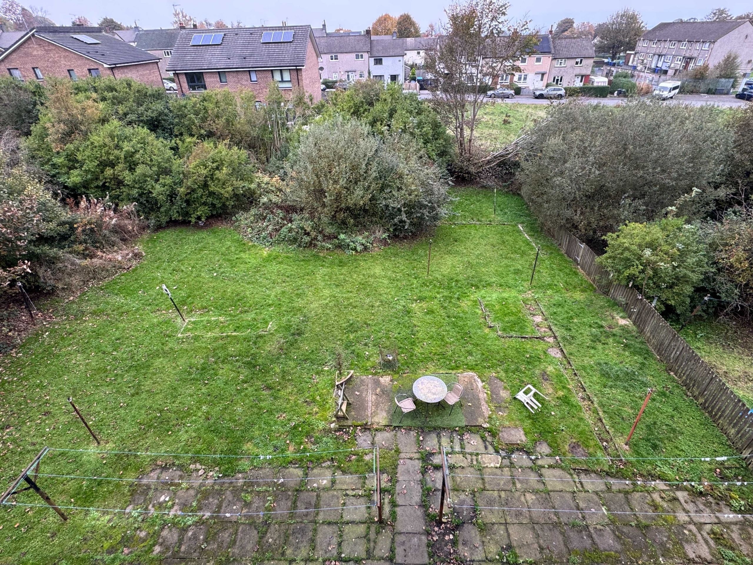 Three Bedroom Top Floor Flat To Let In Johnstone