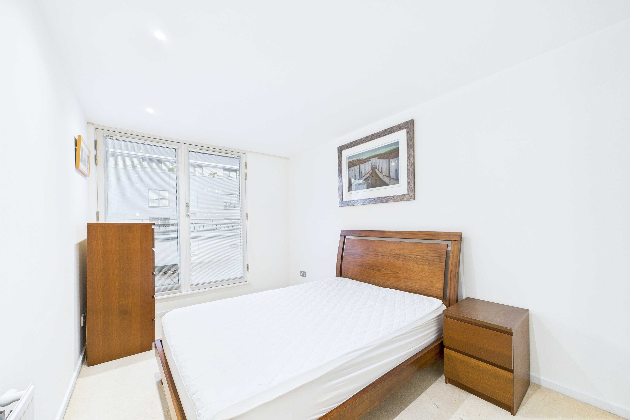 bedroom 1 Two Bedroom Top Floor Penthouse Flat To Let In Glasgow City Centre