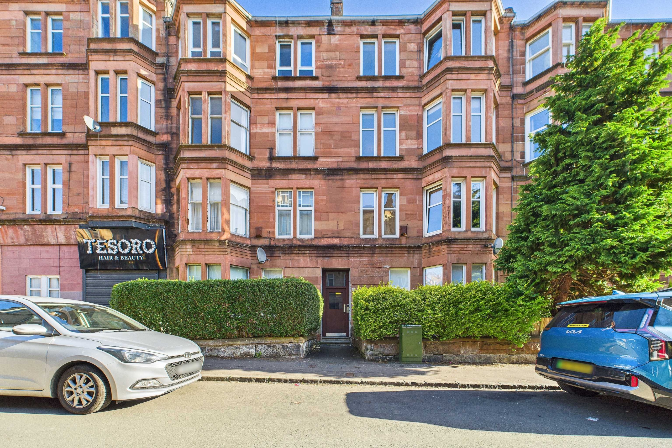 Two Bedroom Flat For Sale In Shawlands