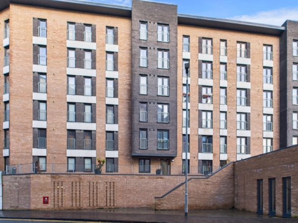 Two Bedroom Flat to Let Gallowgate