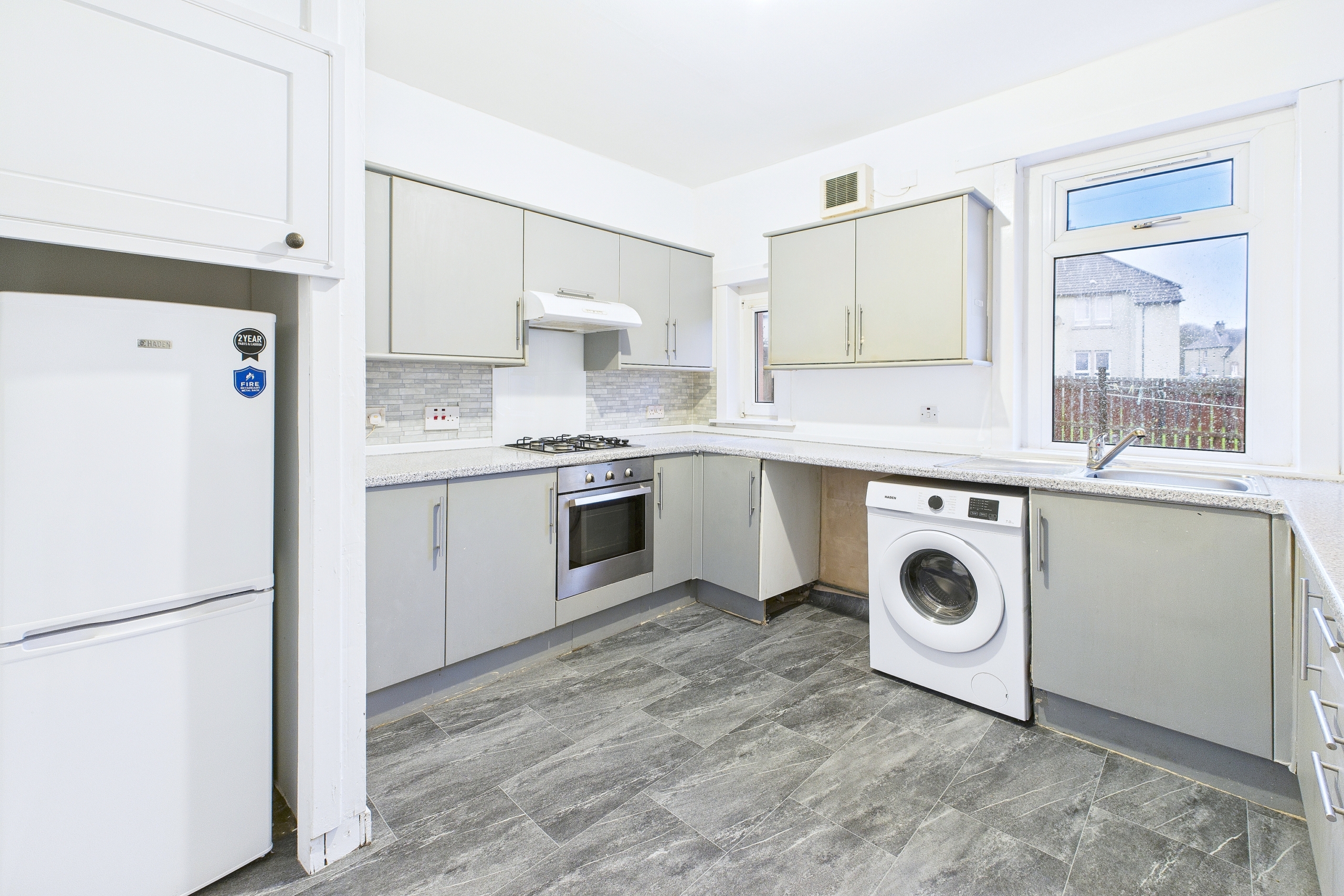 6 Croftpark Crescent – 16 3 Bedroom Cottage Flat to Let Blantyre