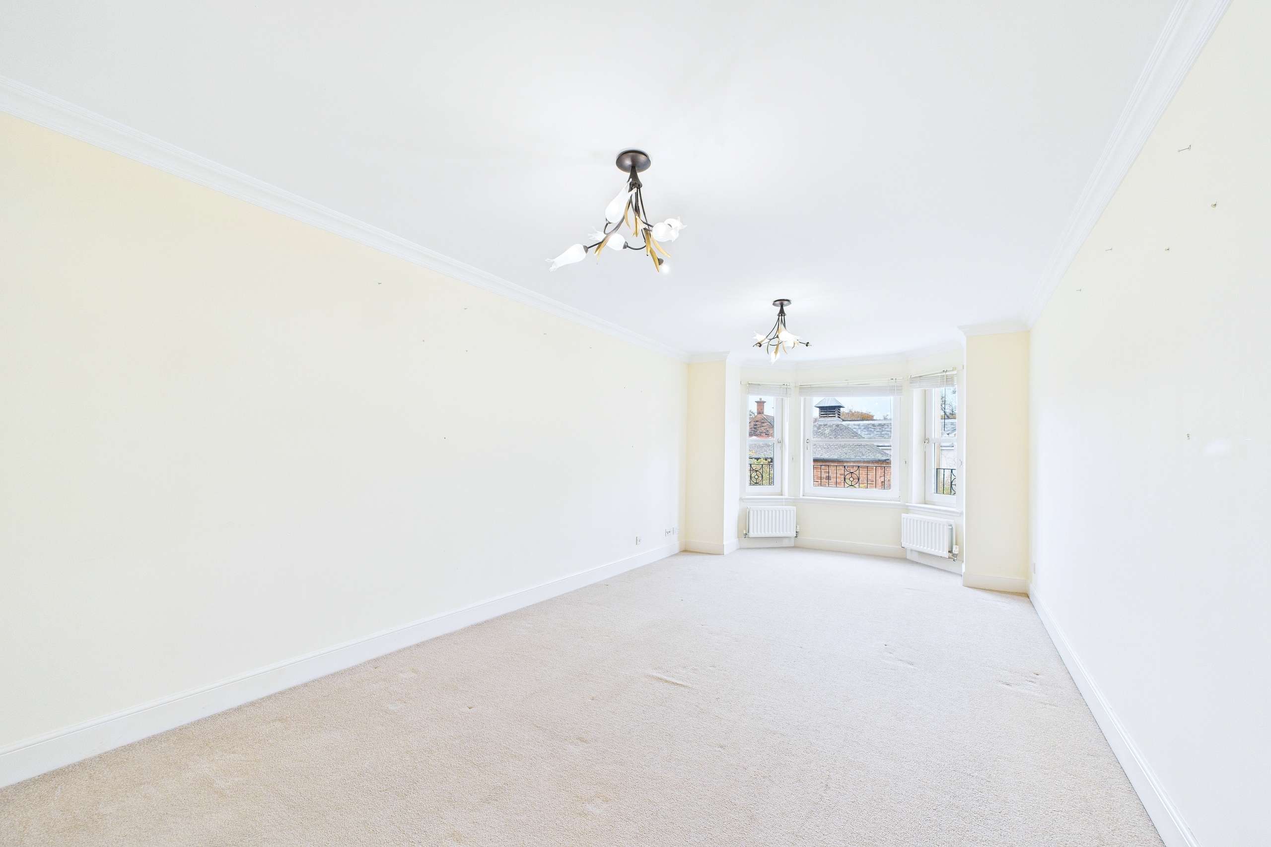 three bedroom flat to rent