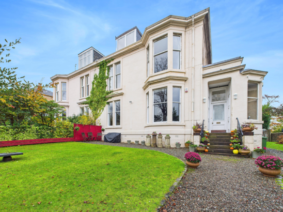 two bedroom flat to rent