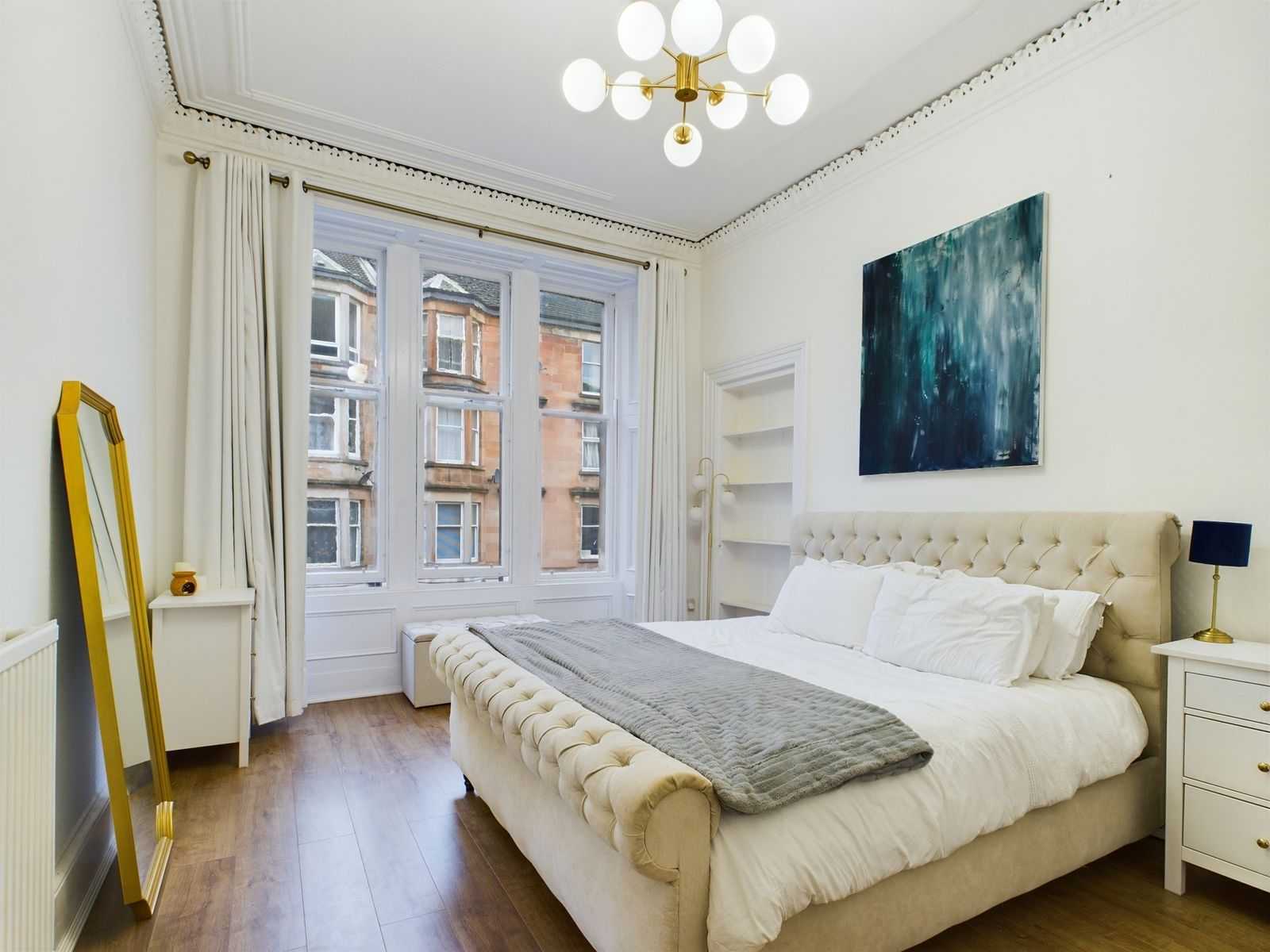 bedroom 1 Two Bedroom First Floor Flat To Let In Shawlands