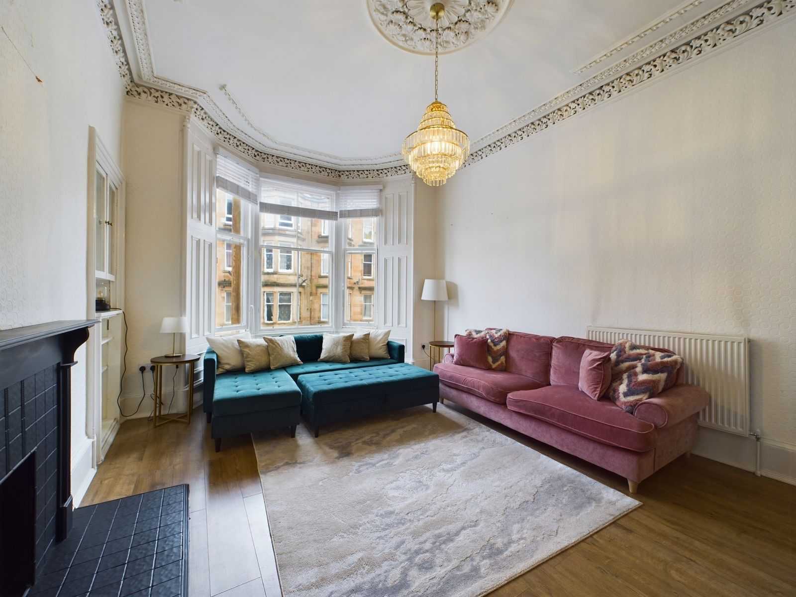 living room Two Bedroom First Floor Flat To Let In Shawlands