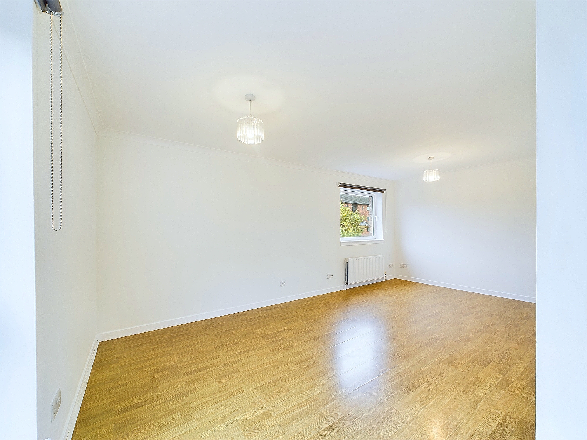 One Bedroom Flat to Let Tollcross