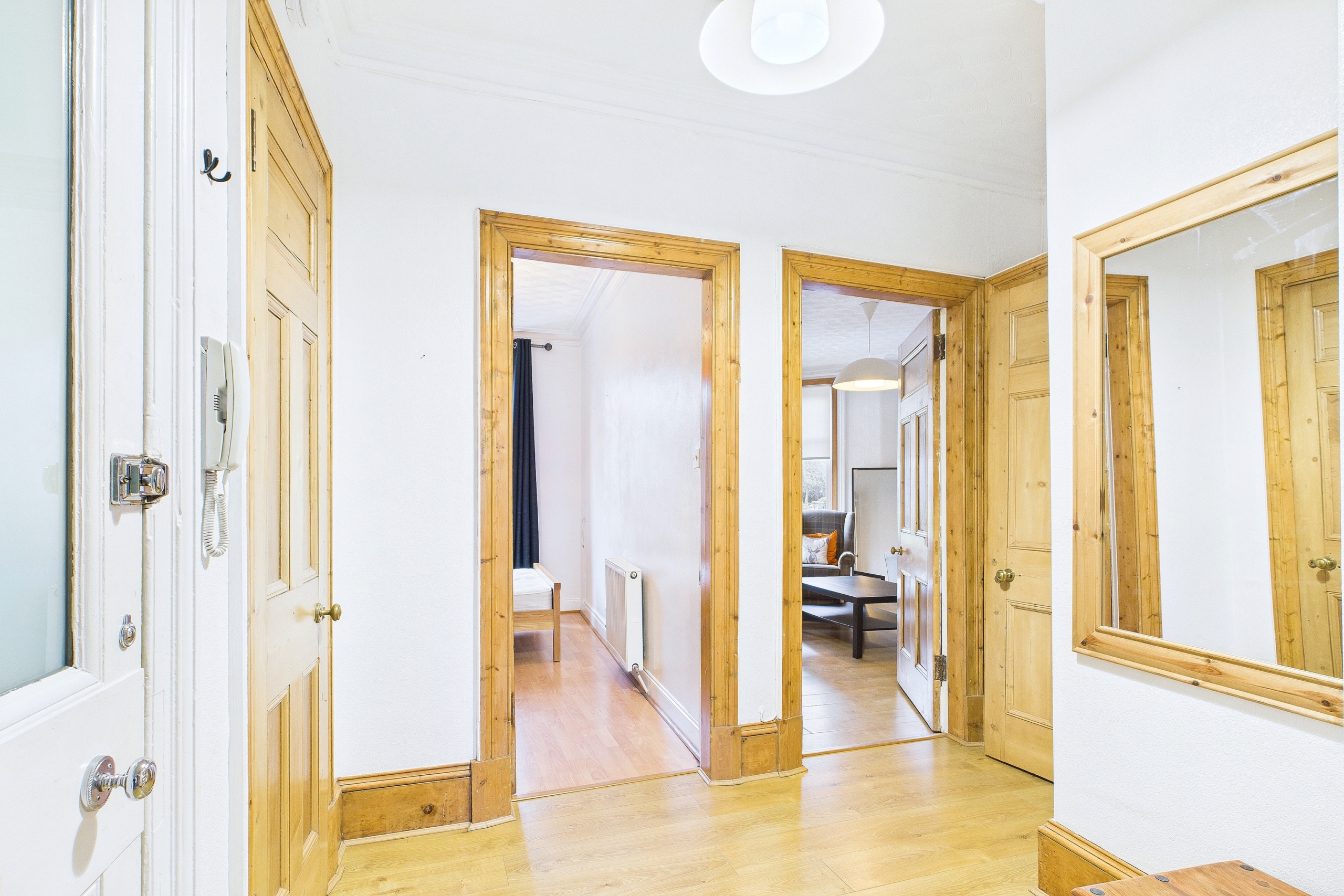 one bedroom flat to let