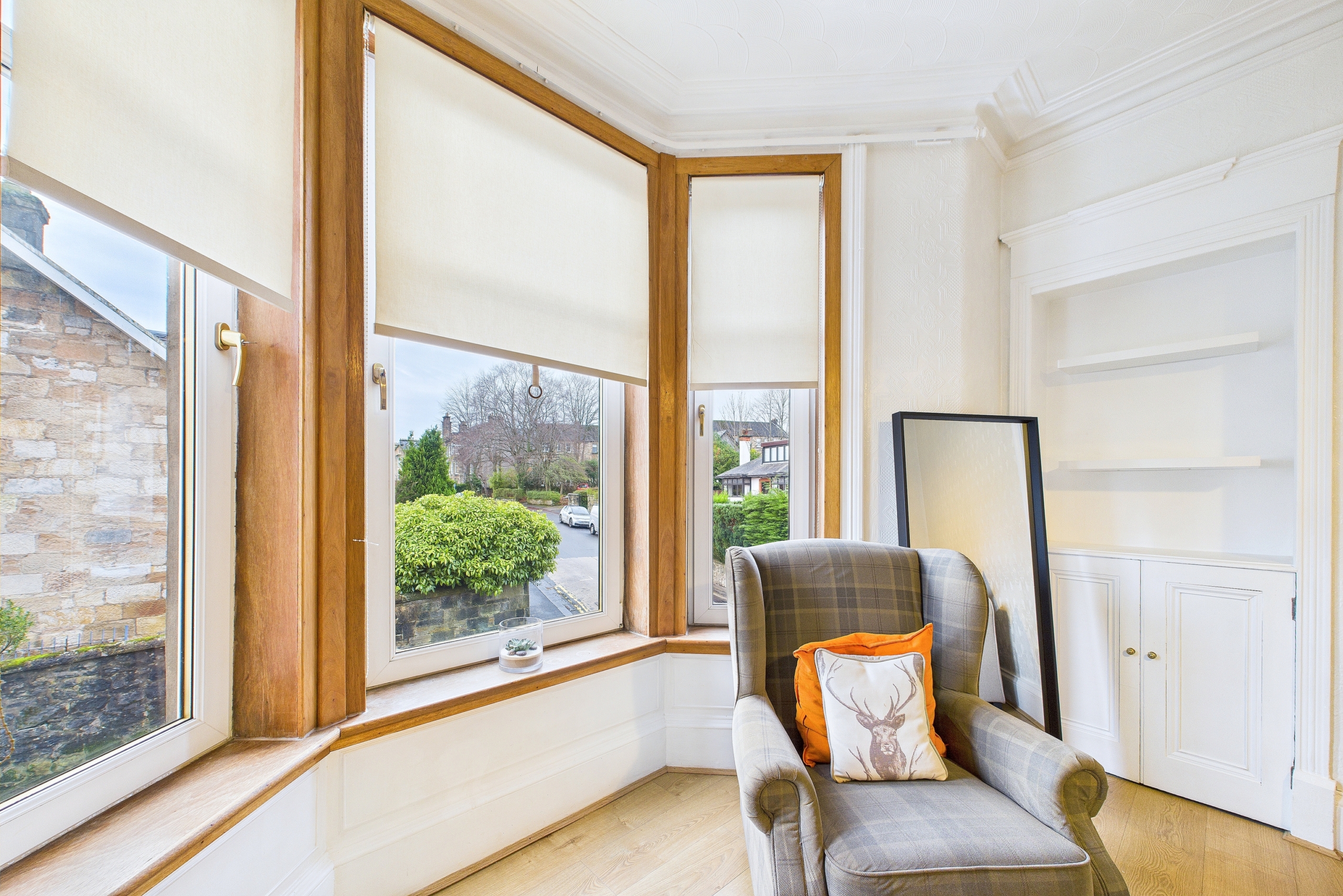 one bedroom flat to let