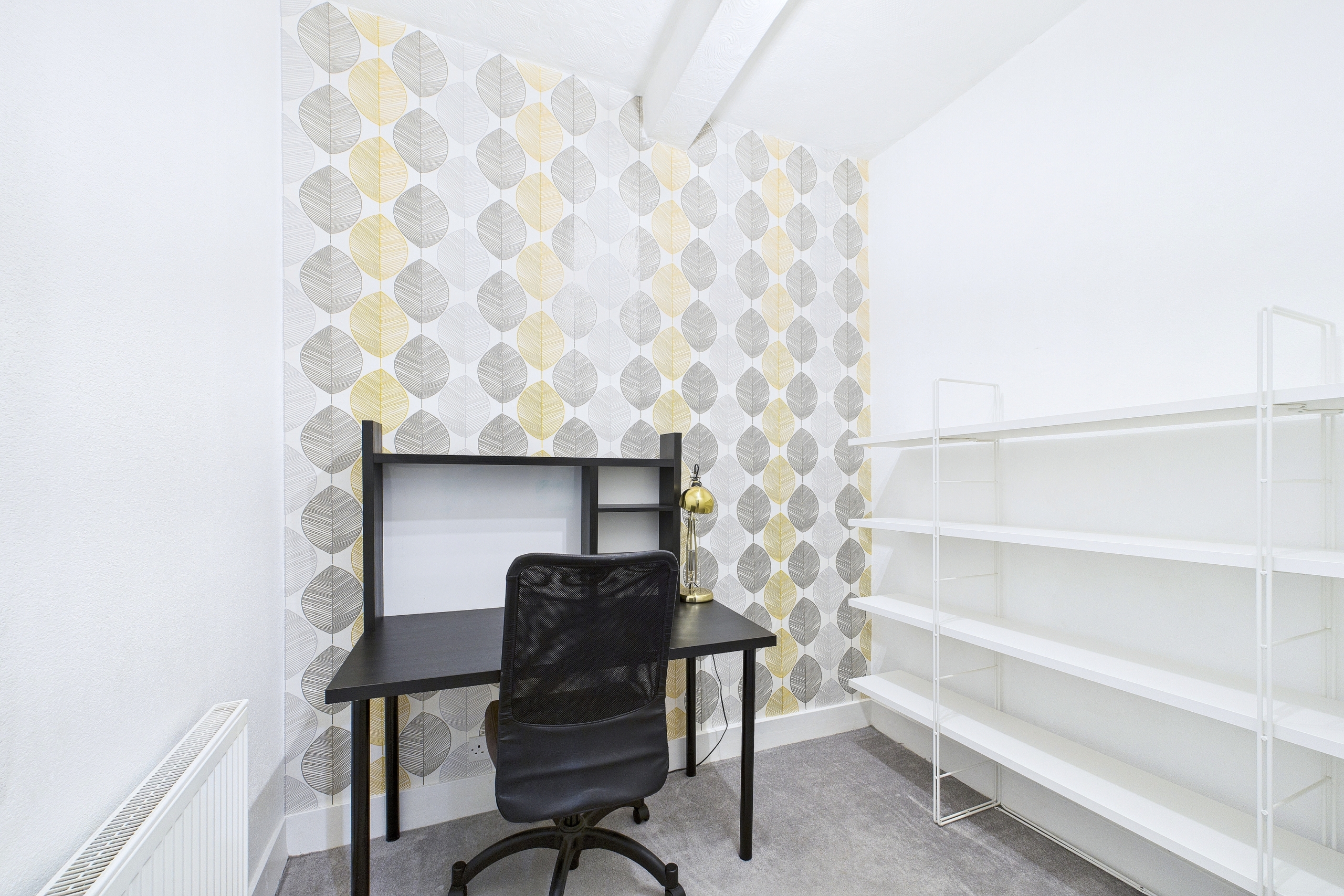 one bedroom flat to let