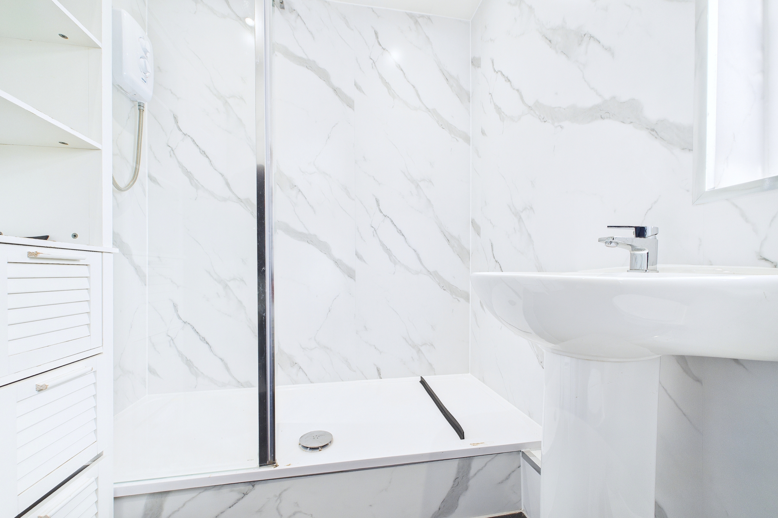 Two Bedroom Semi-Detached House for Sale Milngave