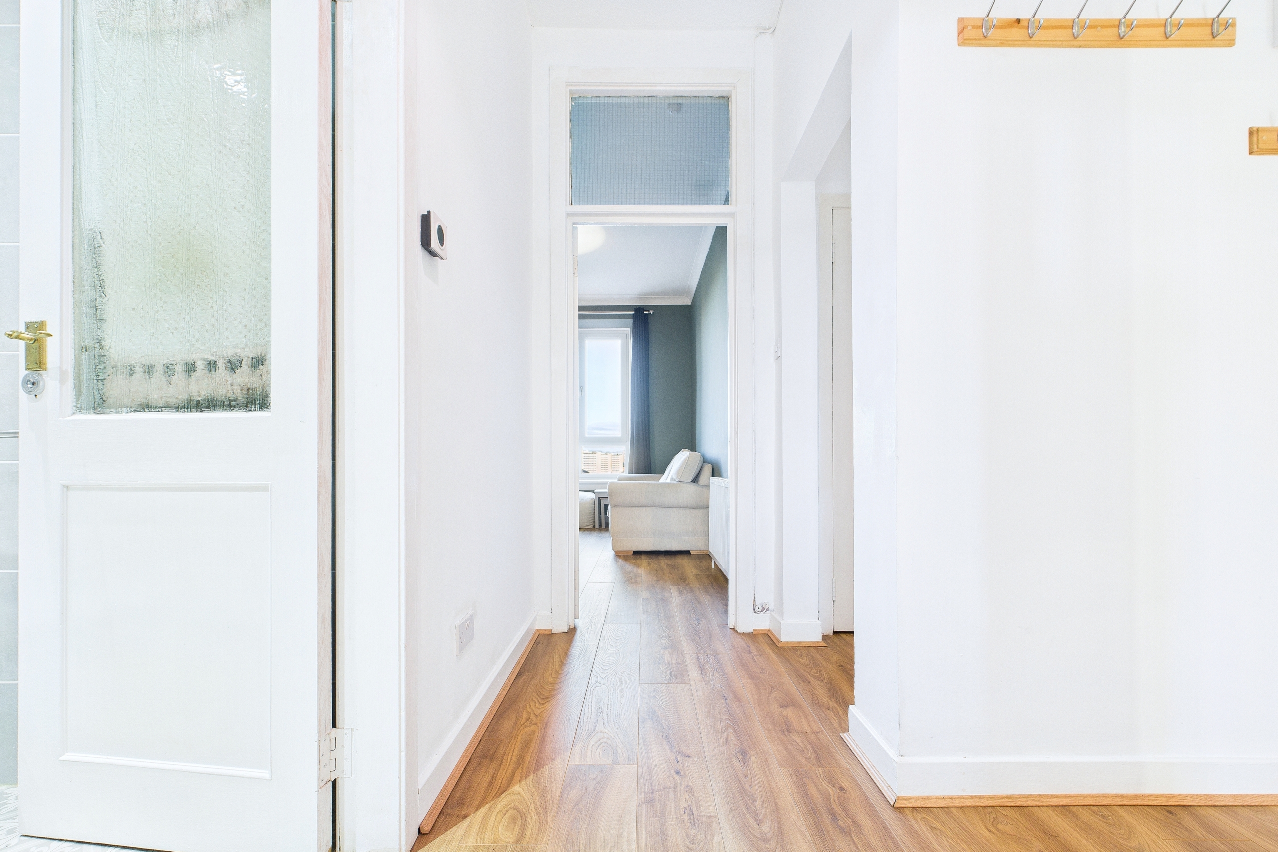 92 Cardross – 10 two bed flat to let