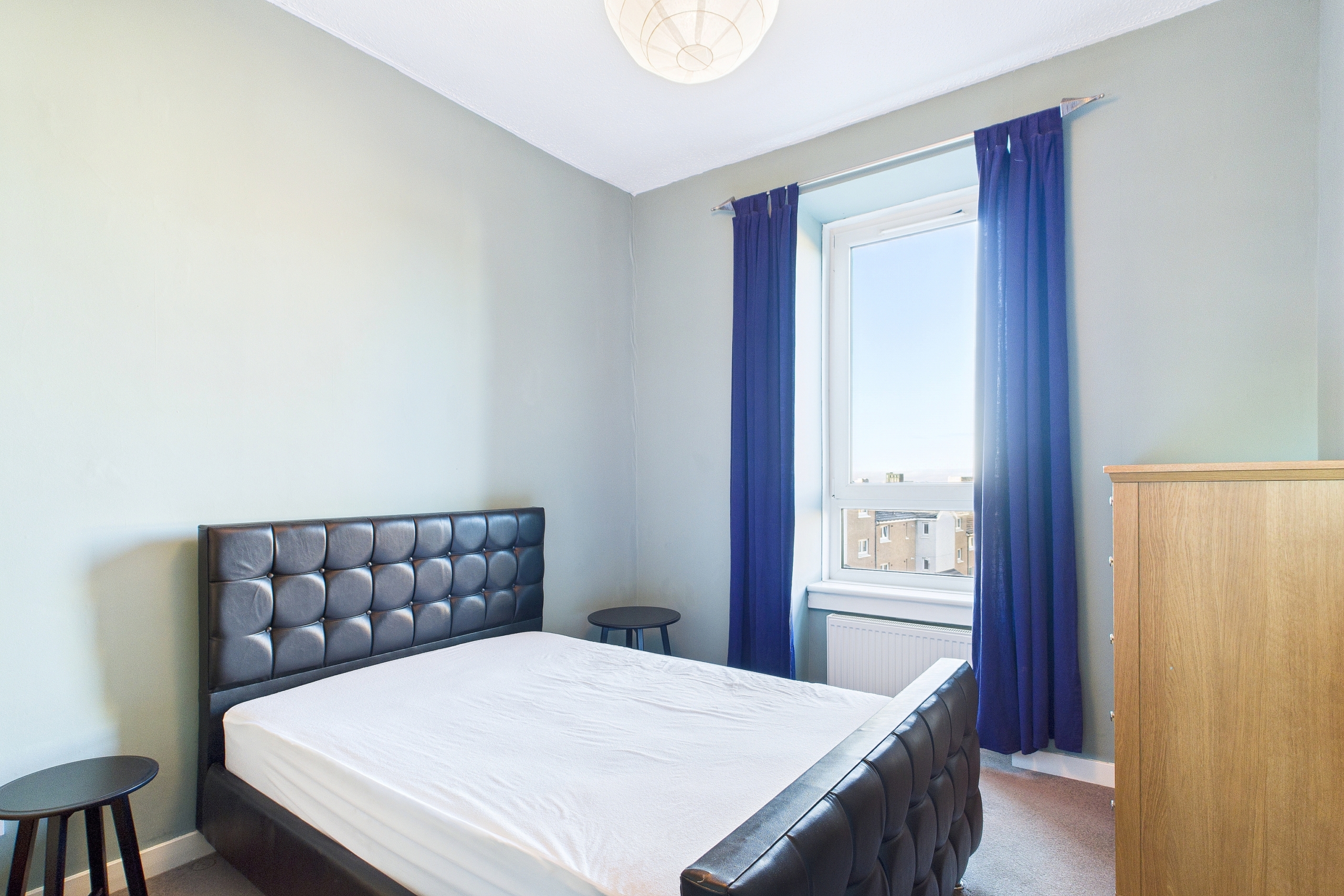 92 Cardross – 21 two bed flat to let