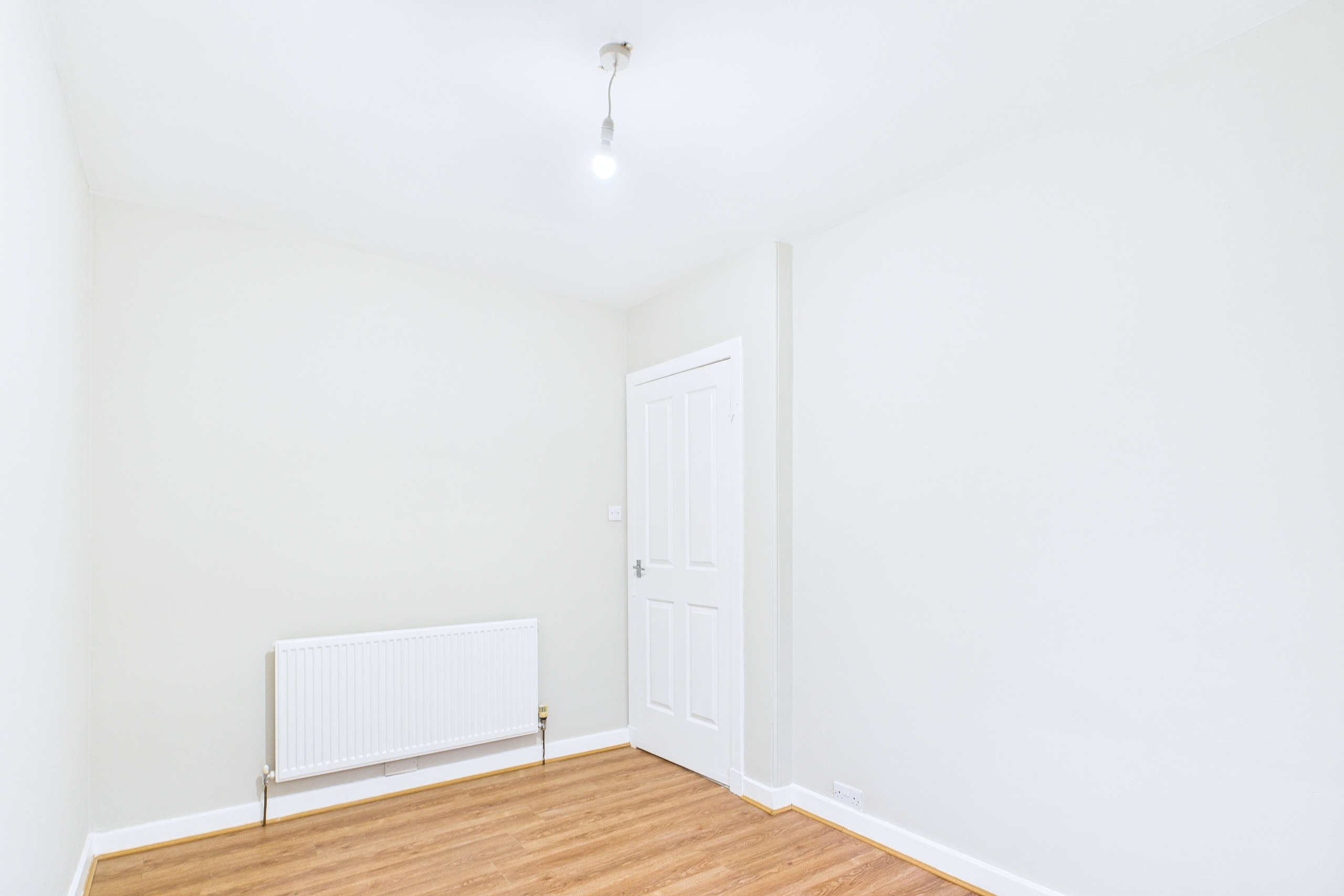 Two Bedroom Flat to Let Paisley