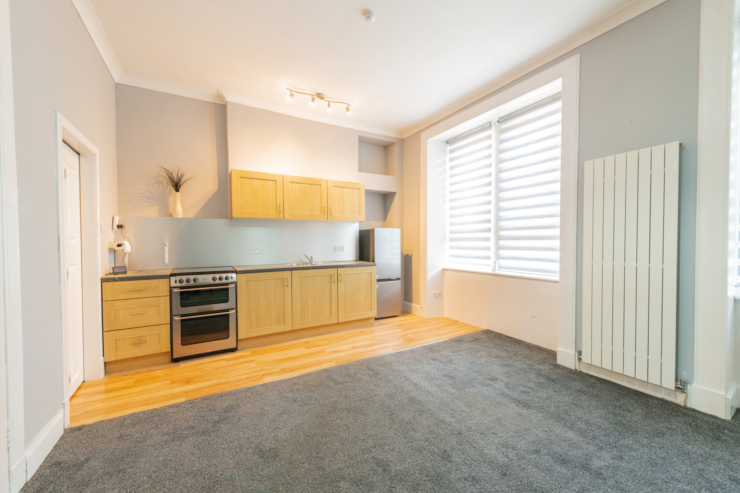 two bedroom ground floor flat in paisley