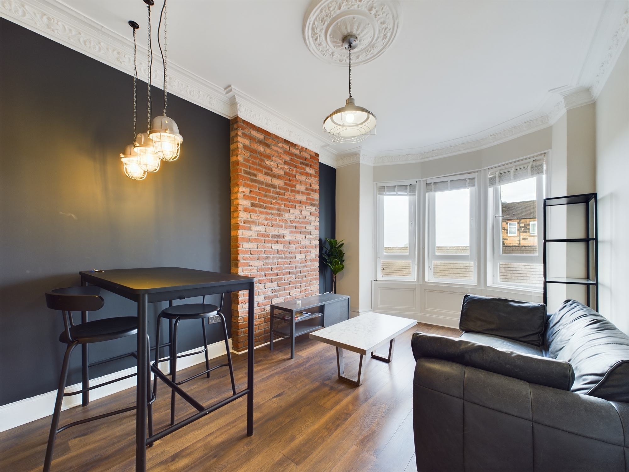 two bed flat to rent