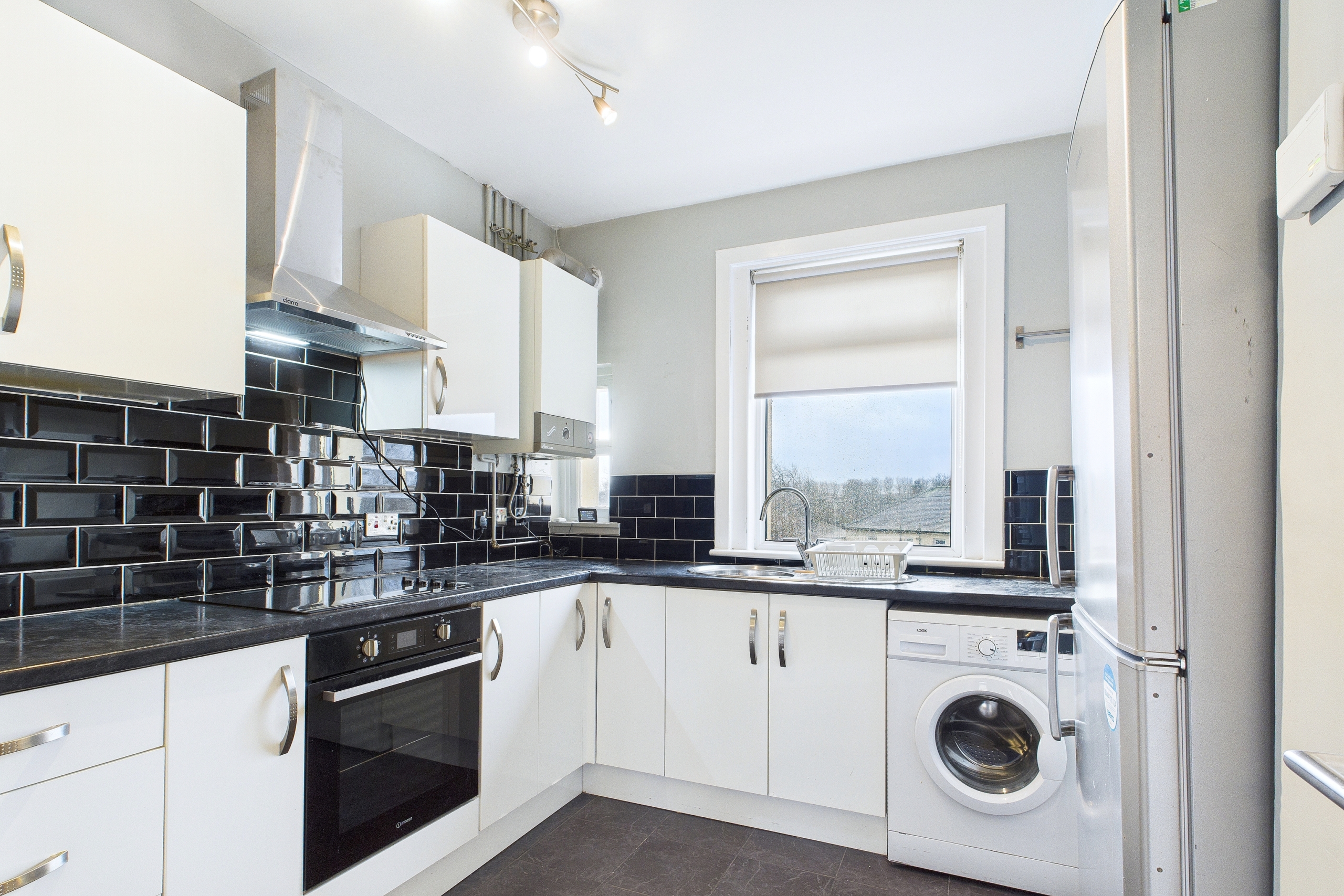 two bed flat to rent