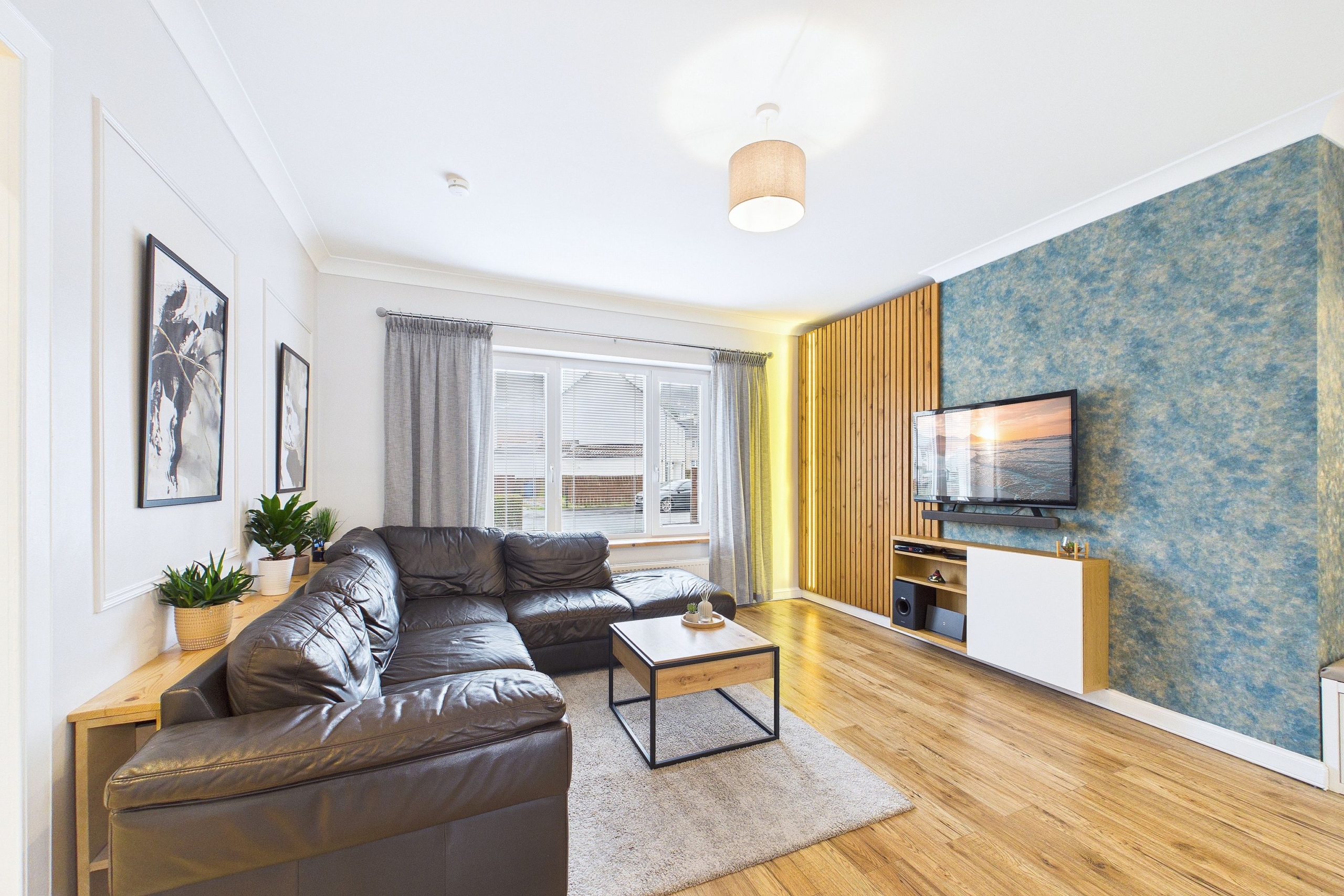 31 Beltrees Crescent – 05 Three-Bedroom Semi-Detached Home for Sale Crookston