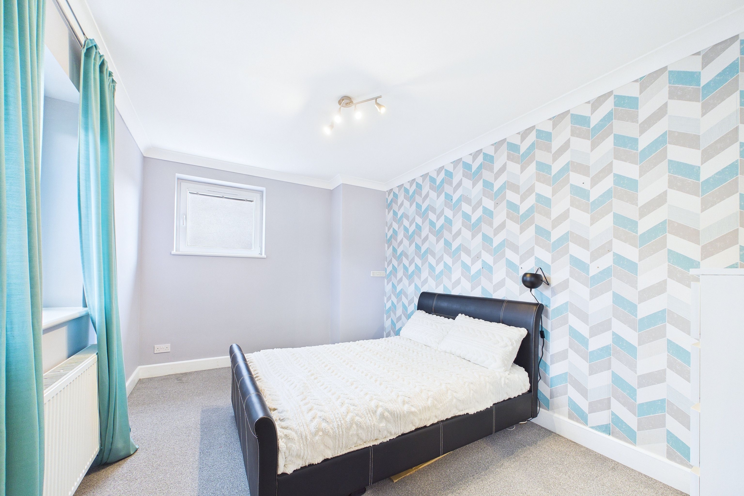 31 Beltrees Crescent – 19 Three-Bedroom Semi-Detached Home for Sale Crookston