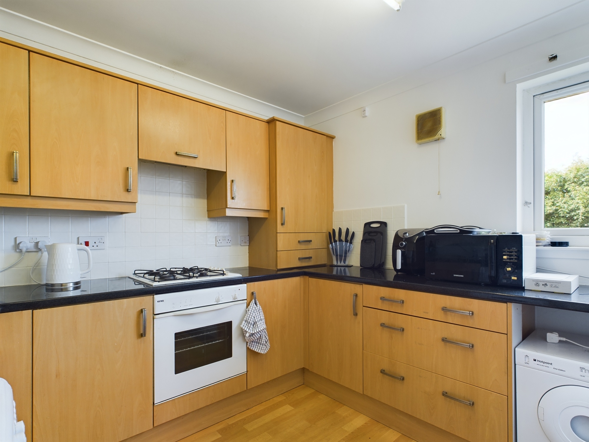 fully furnished two bedroom flat to let