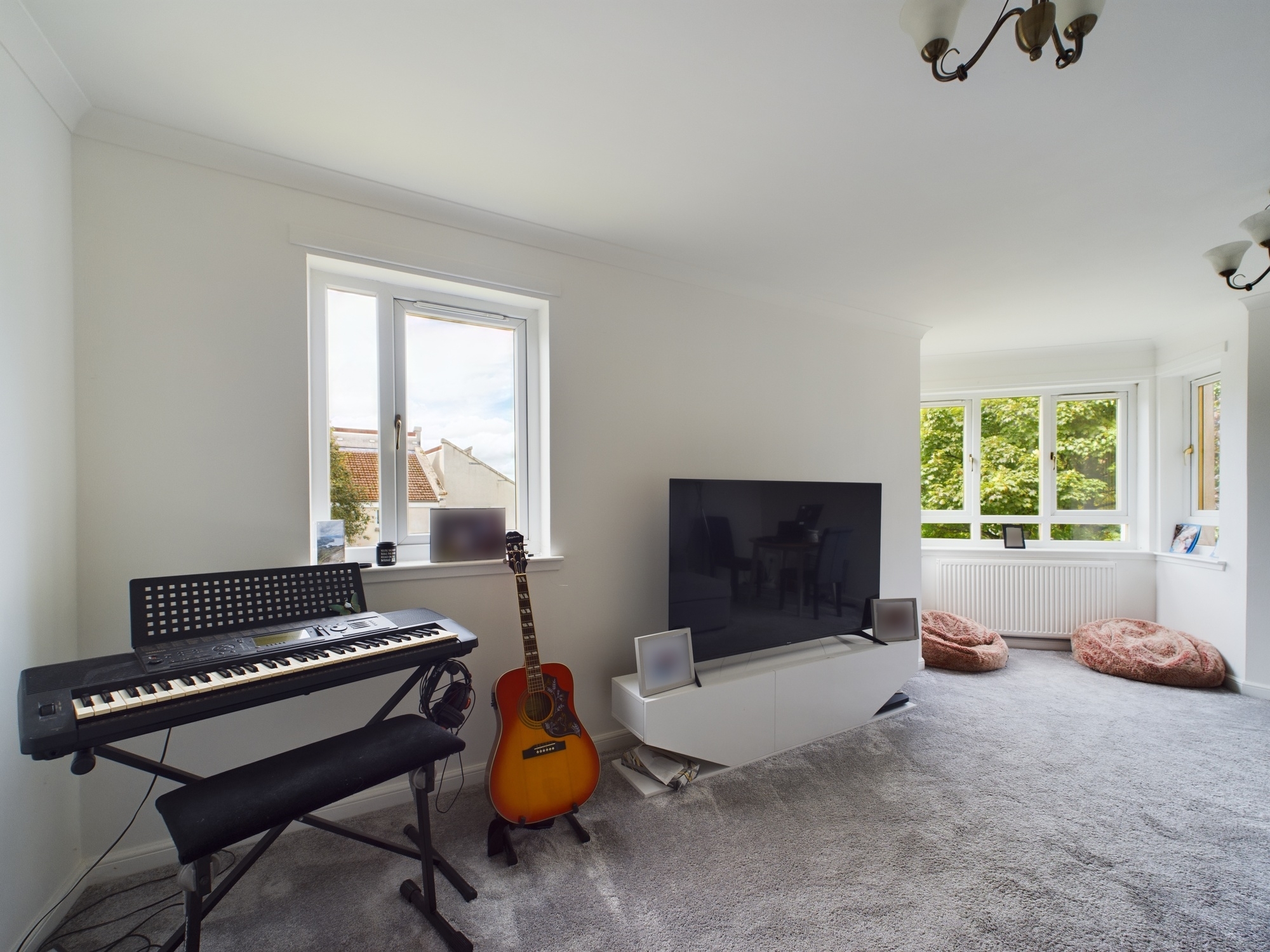 fully furnished two bedroom flat to let