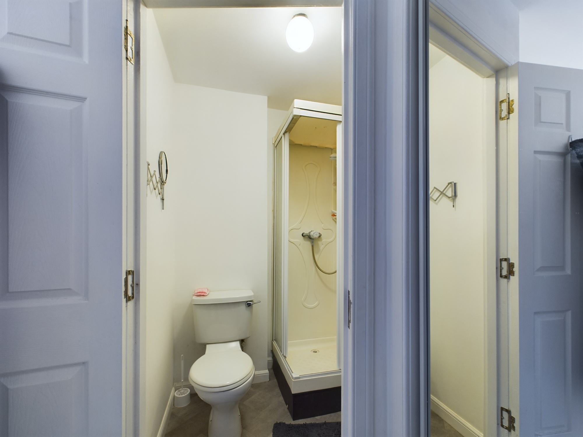 fully furnished two bedroom flat to let