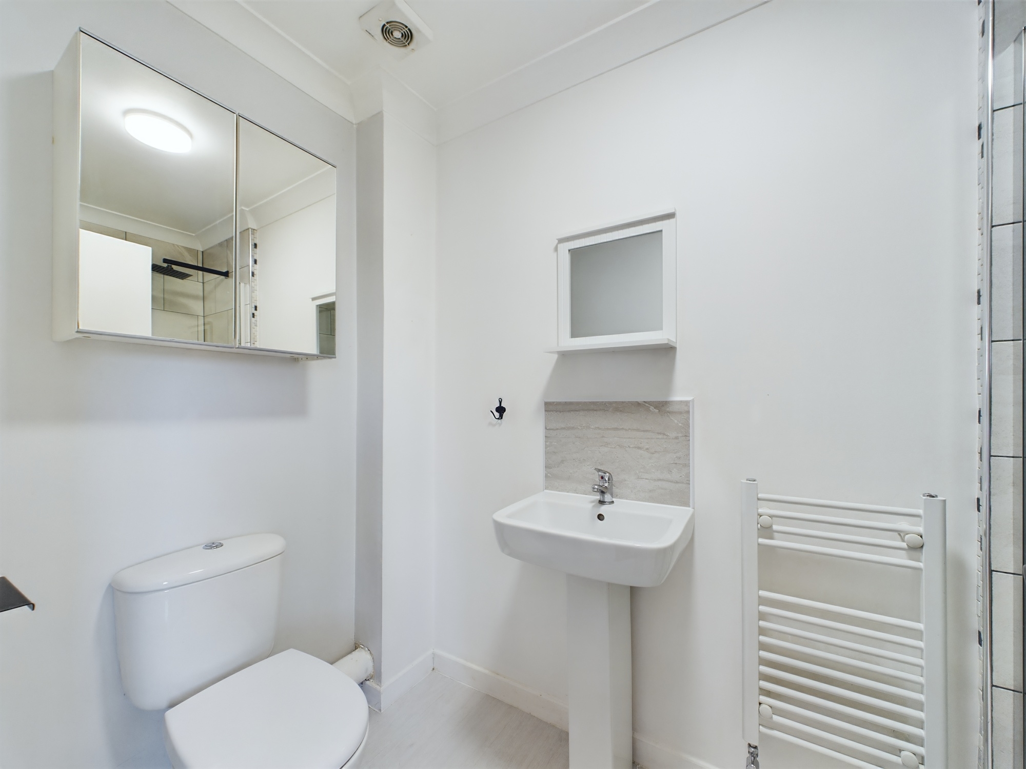 traditional two bedroom flat to let