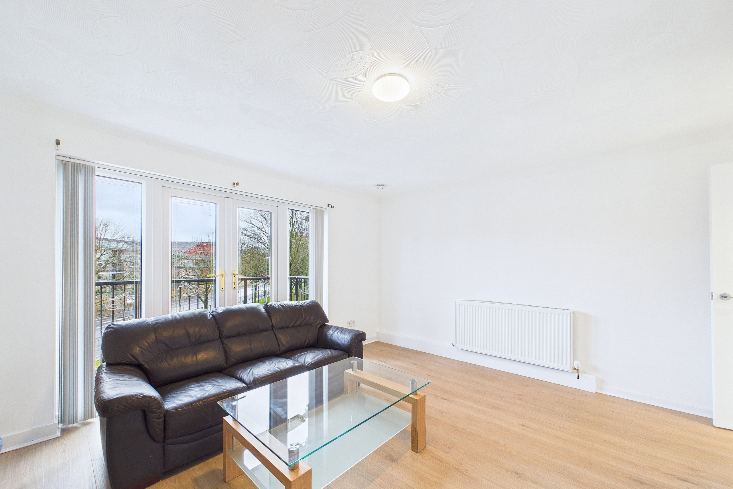 three bedroom to let in Toryglen, Glasgow