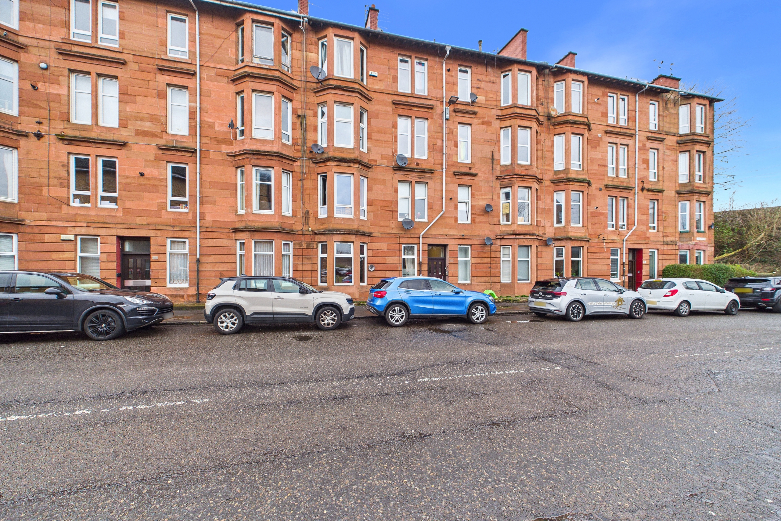 1242-cathcart-road-exterior 1242 Cathcart Road - One-bedroom Traditional Tenement Flat To Let In Shawlands, Glasgow