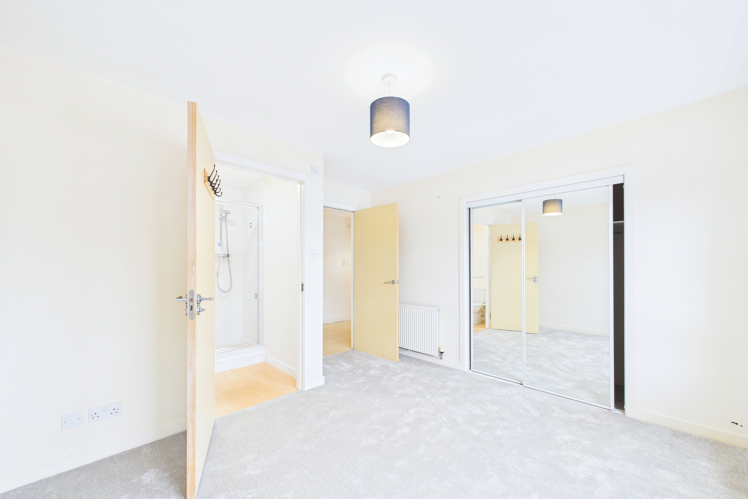 Modern two bedroom flat to let in Dennistoun, Glasgow