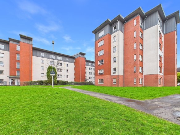 Modern two bedroom flat to let in Dennistoun, Glasgow
