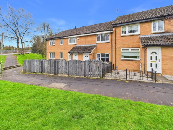 Charming two bedroom mid terraced house to let in Anniesland, Glasgow