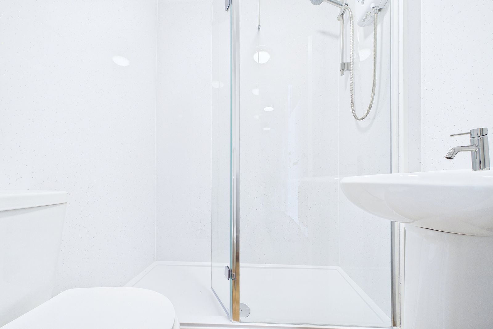 Beautifully refurbished one bedroom flat to let in Partick, Glasgow