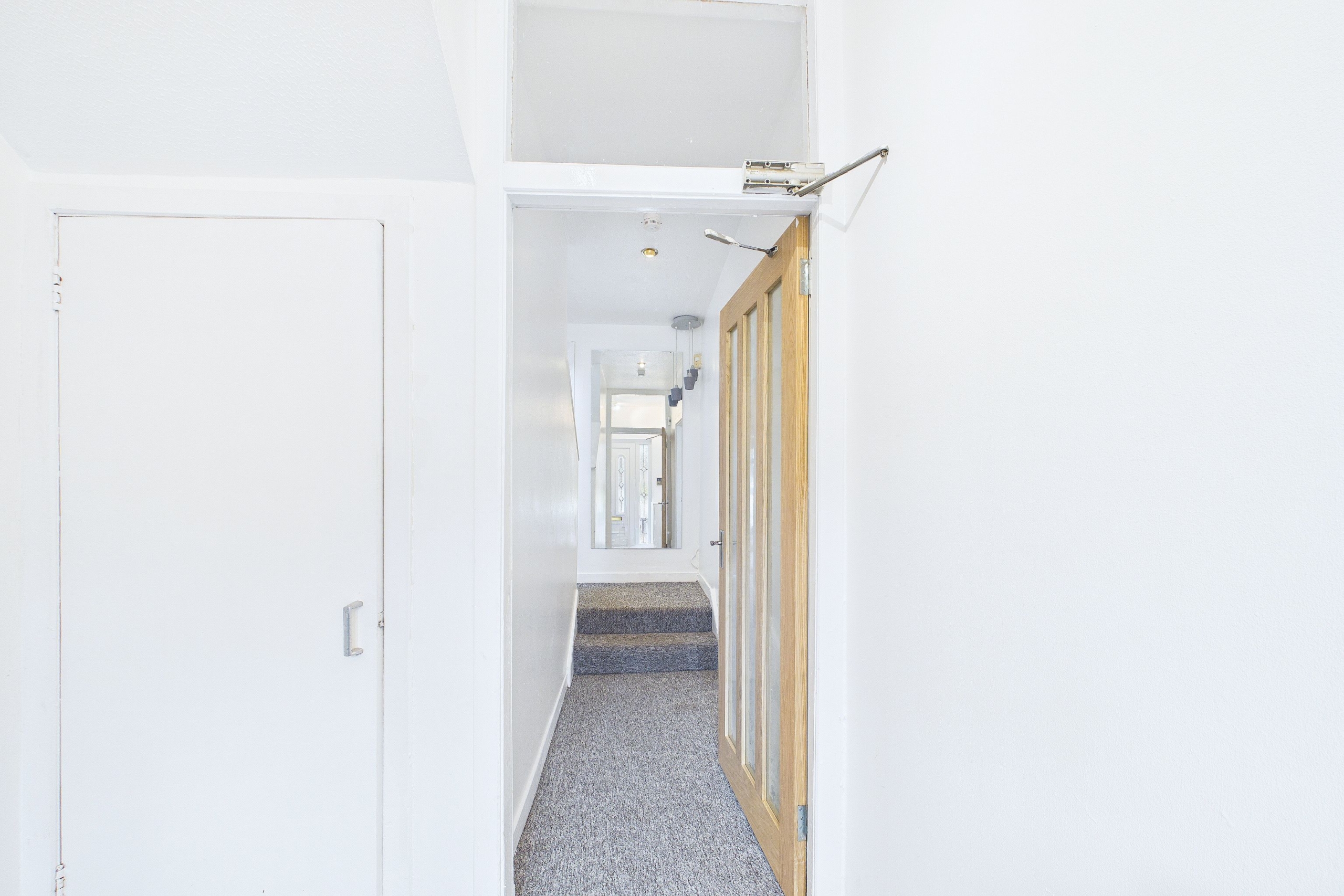 Dormanside Road - Four Bedroom Terraced House To Let in Glasgow Southside