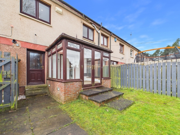 Dormanside Road - Four Bedroom Terraced House To Let in Glasgow Southside
