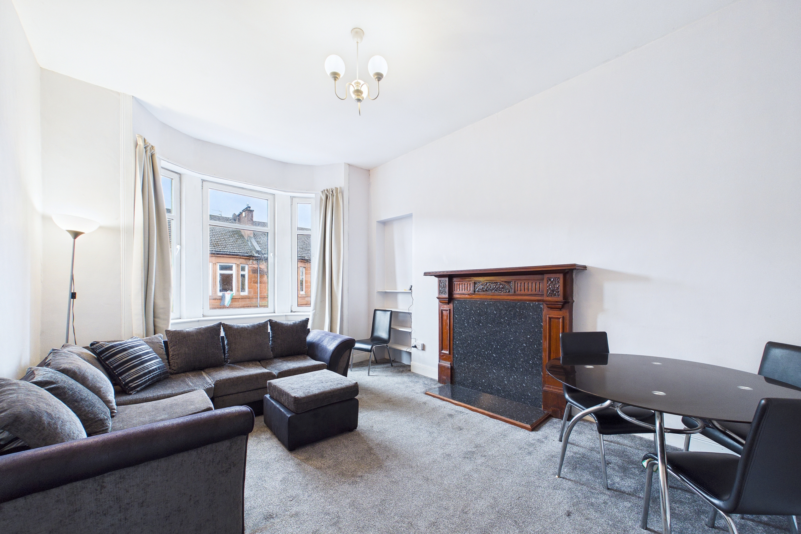 27-dixon-road-living-room Well-proportioned traditional two-bedroom tenement flat to let in Glasgow
