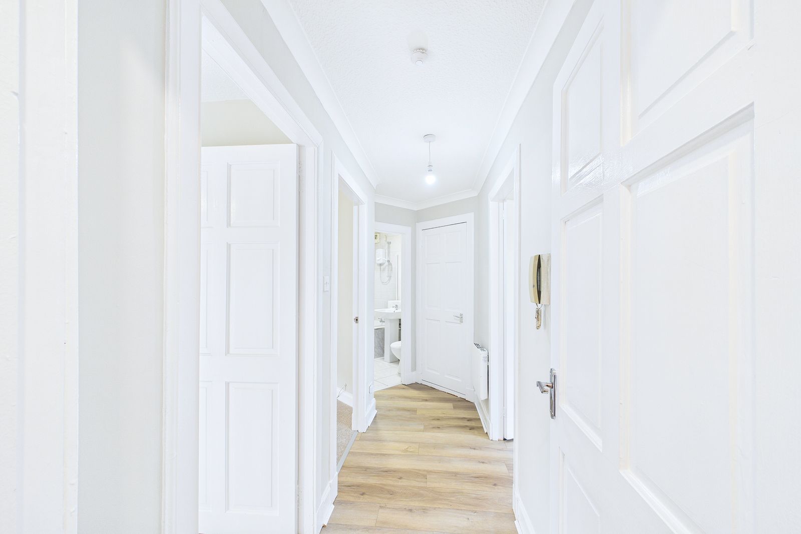 22-kemp-street-hallway Beautifully refurbished two-bedroom ground floor flat to let in Springburn, Glasgow