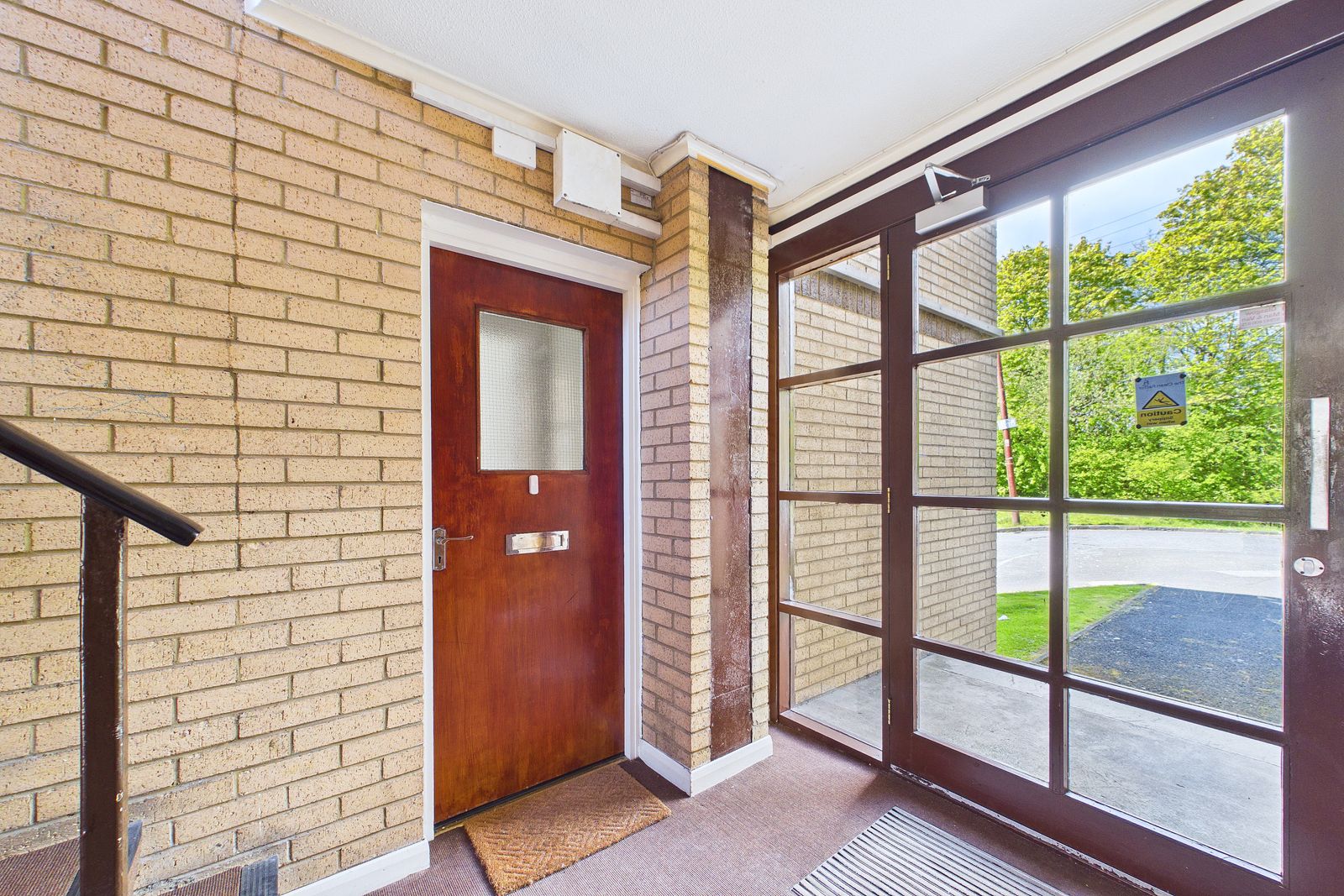 22-kemp-street-hallway Beautifully refurbished two-bedroom ground floor flat to let in Springburn, Glasgow