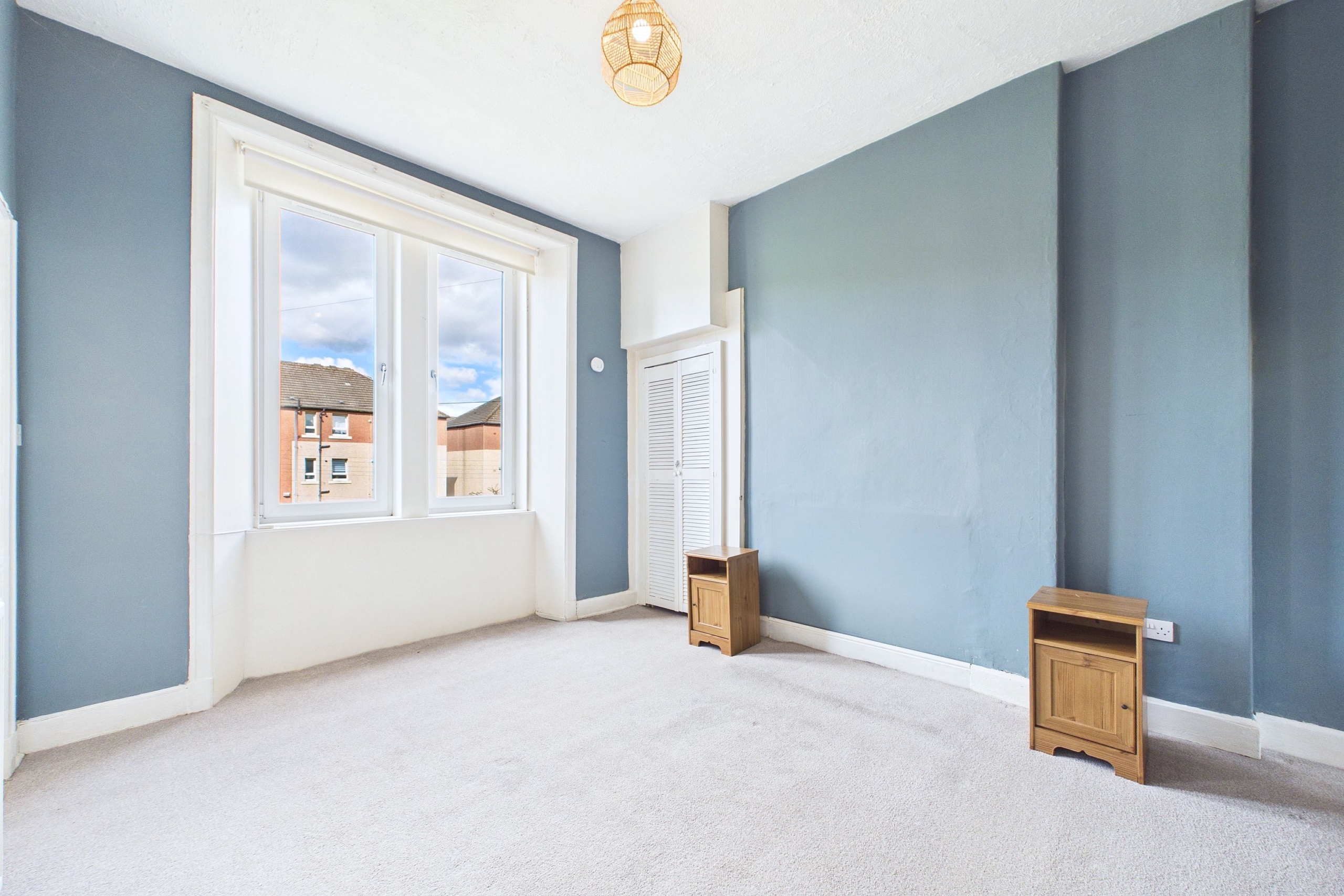 One-Bedroom First Floor Flat To Let in Yoker
