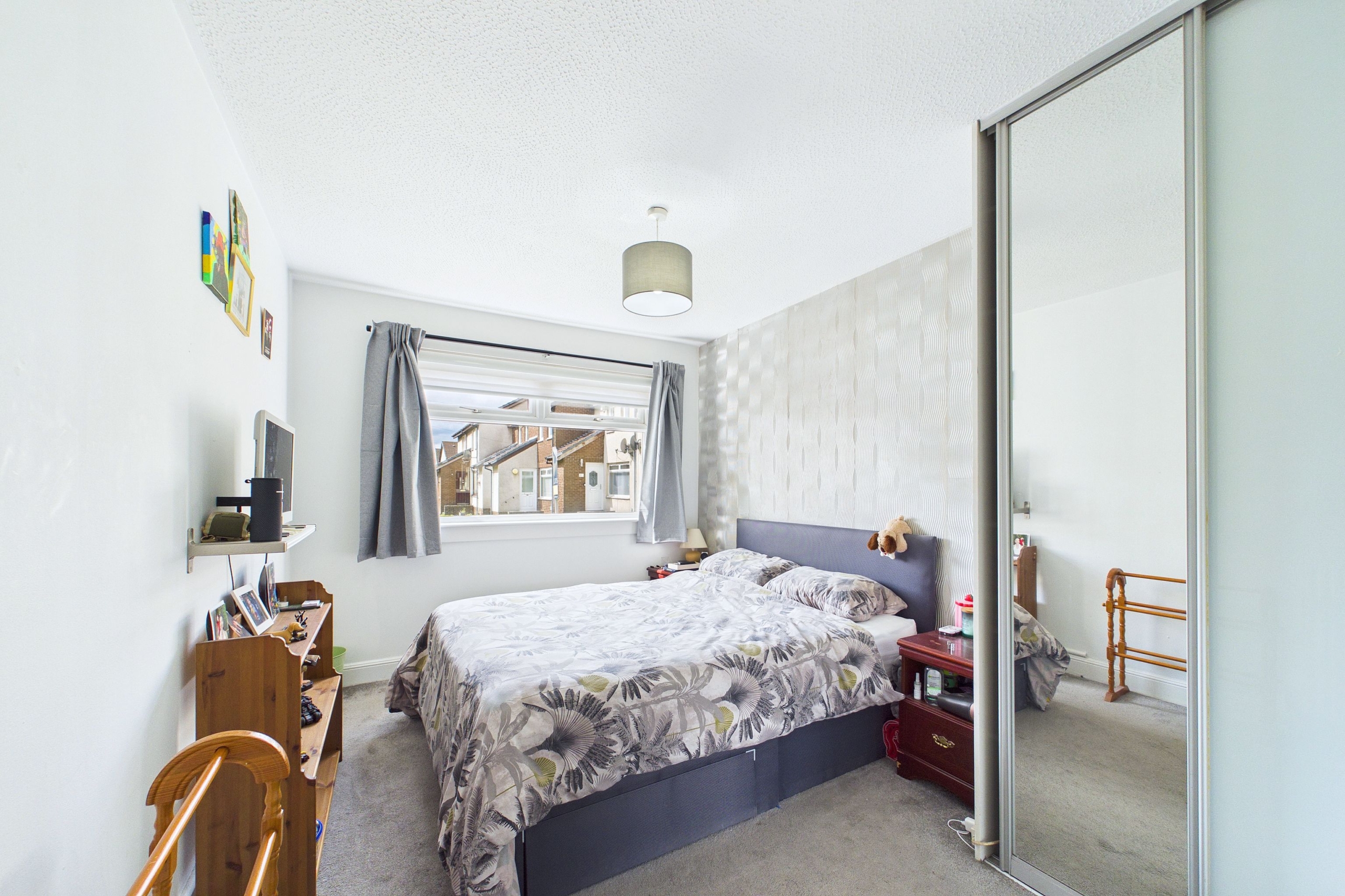 Two-Bedroom Ground Floor Flat for Sale in Cardonald