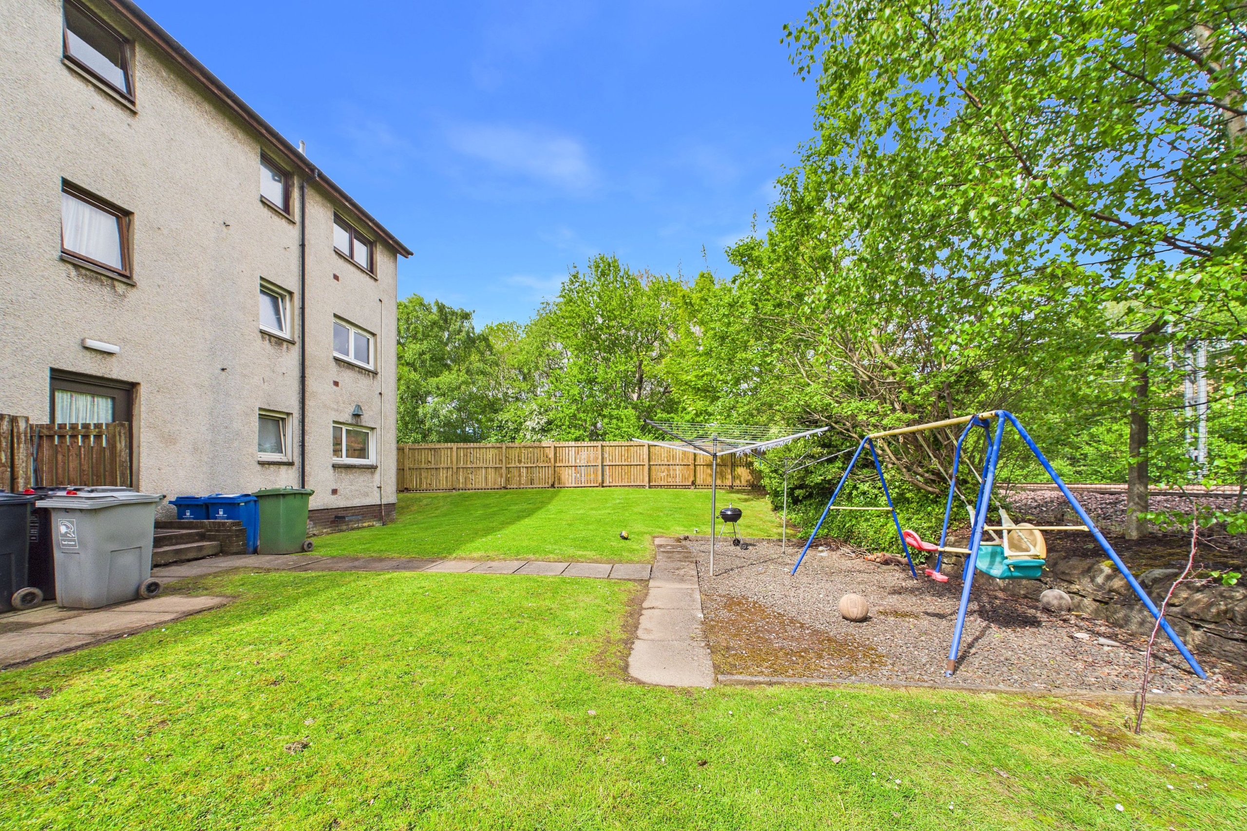 Two-Bedroom Ground Floor Flat for Sale in Cardonald