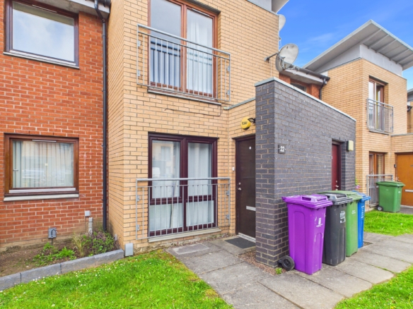 Beautifully presented two-bedroom home to let in Dalmarnock, Glasgow.