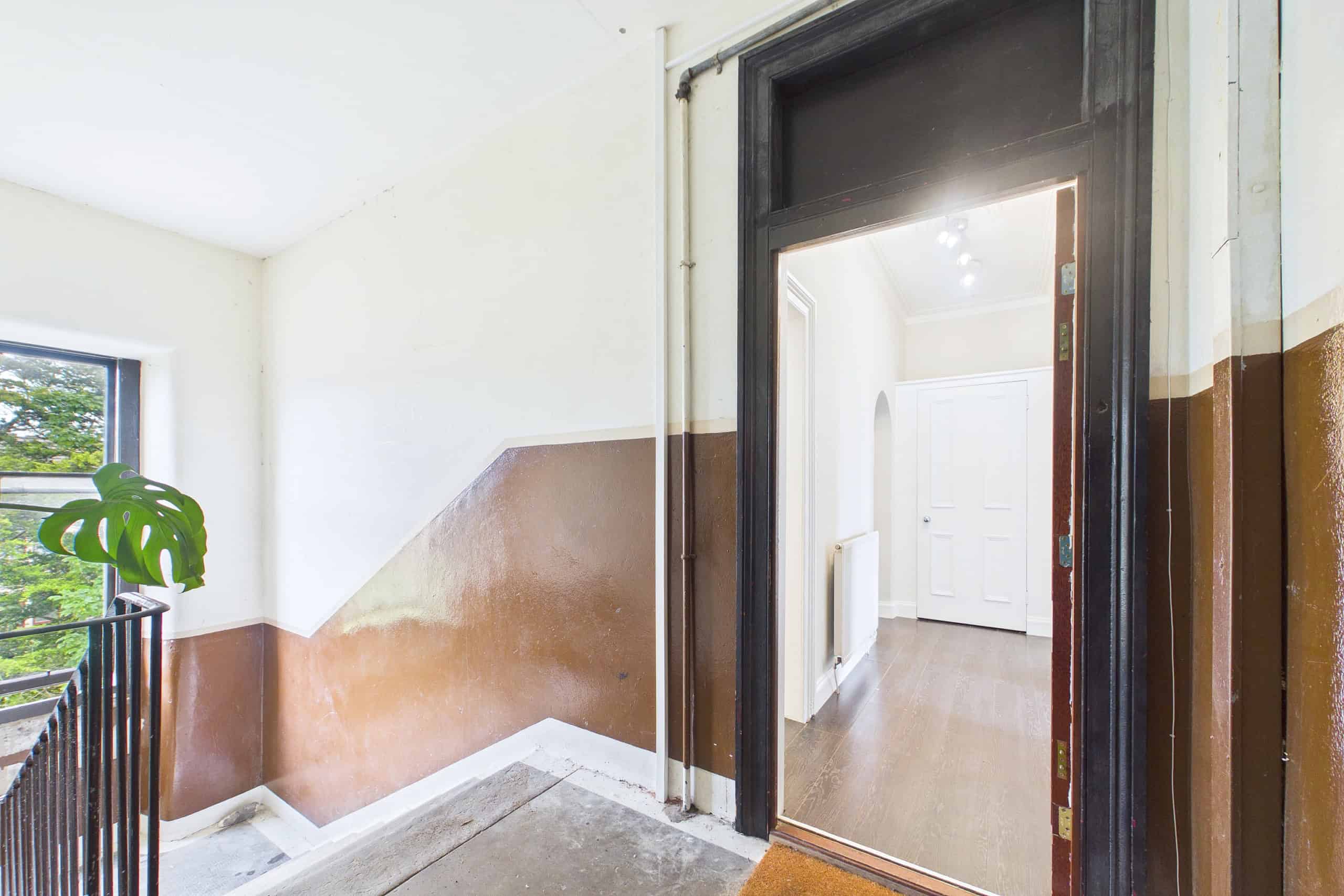 Two-Bedroom Top Floor Tenement Flat For Sale in Paisley