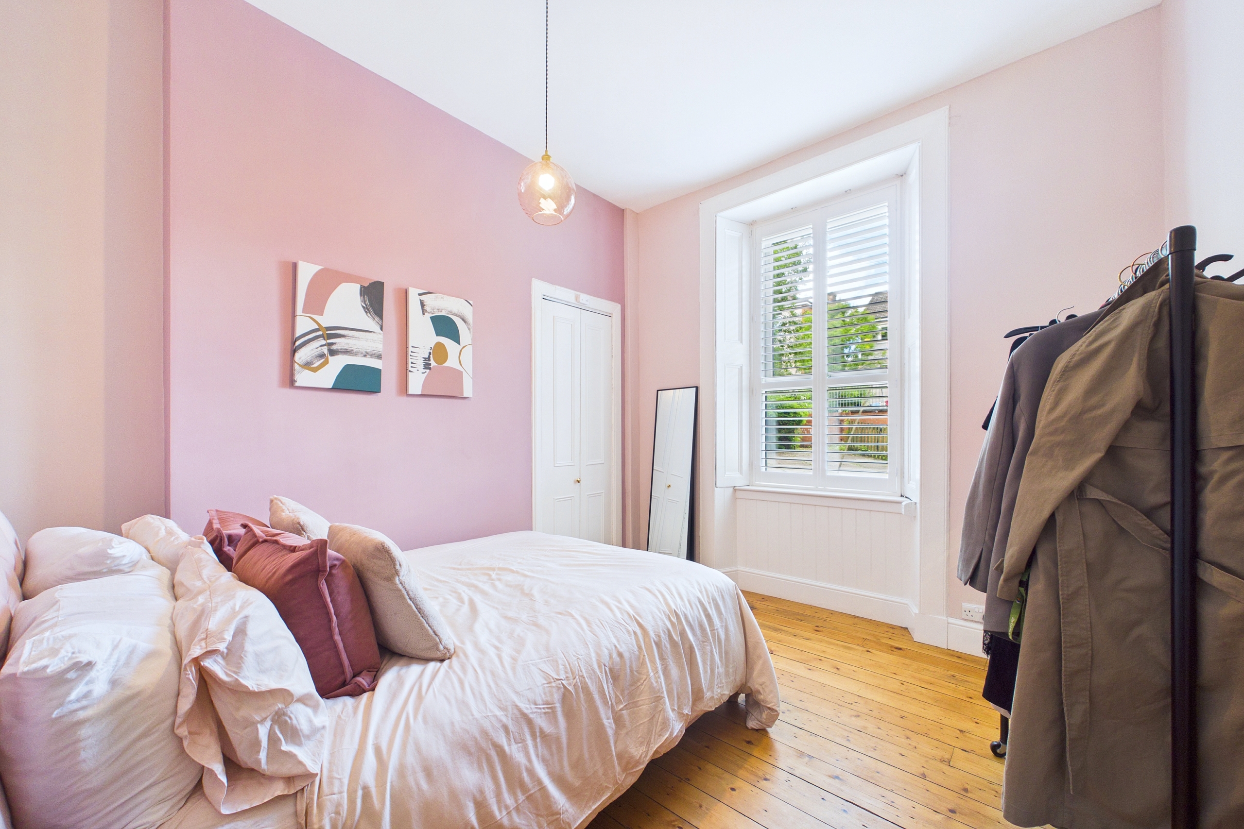 227-onslow-drive-bedroom-1 Two-Bedroom Ground Floor Tenement Flat To Let in Dennistoun