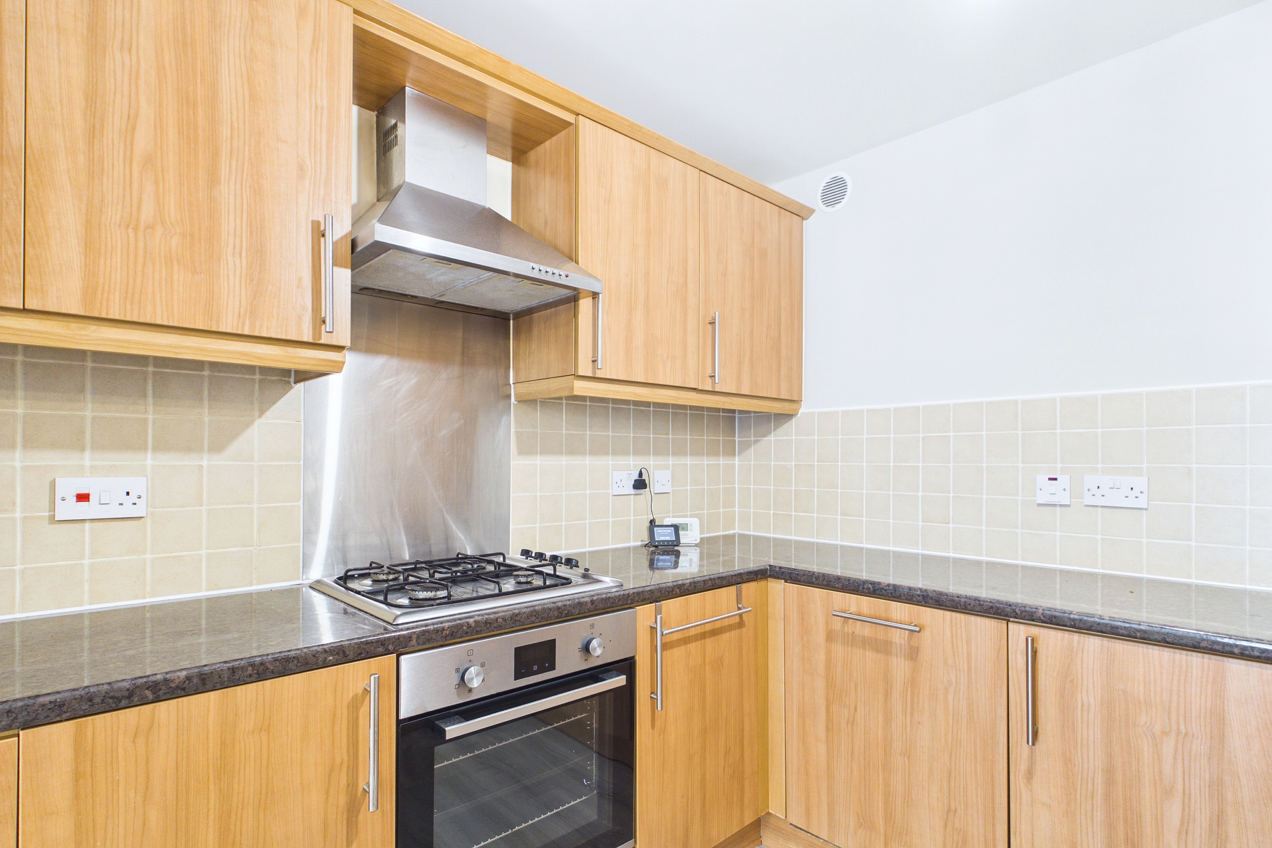 Two-Bedroom Duplex Apartment to Let in Tradeston, Glasgow City Centre