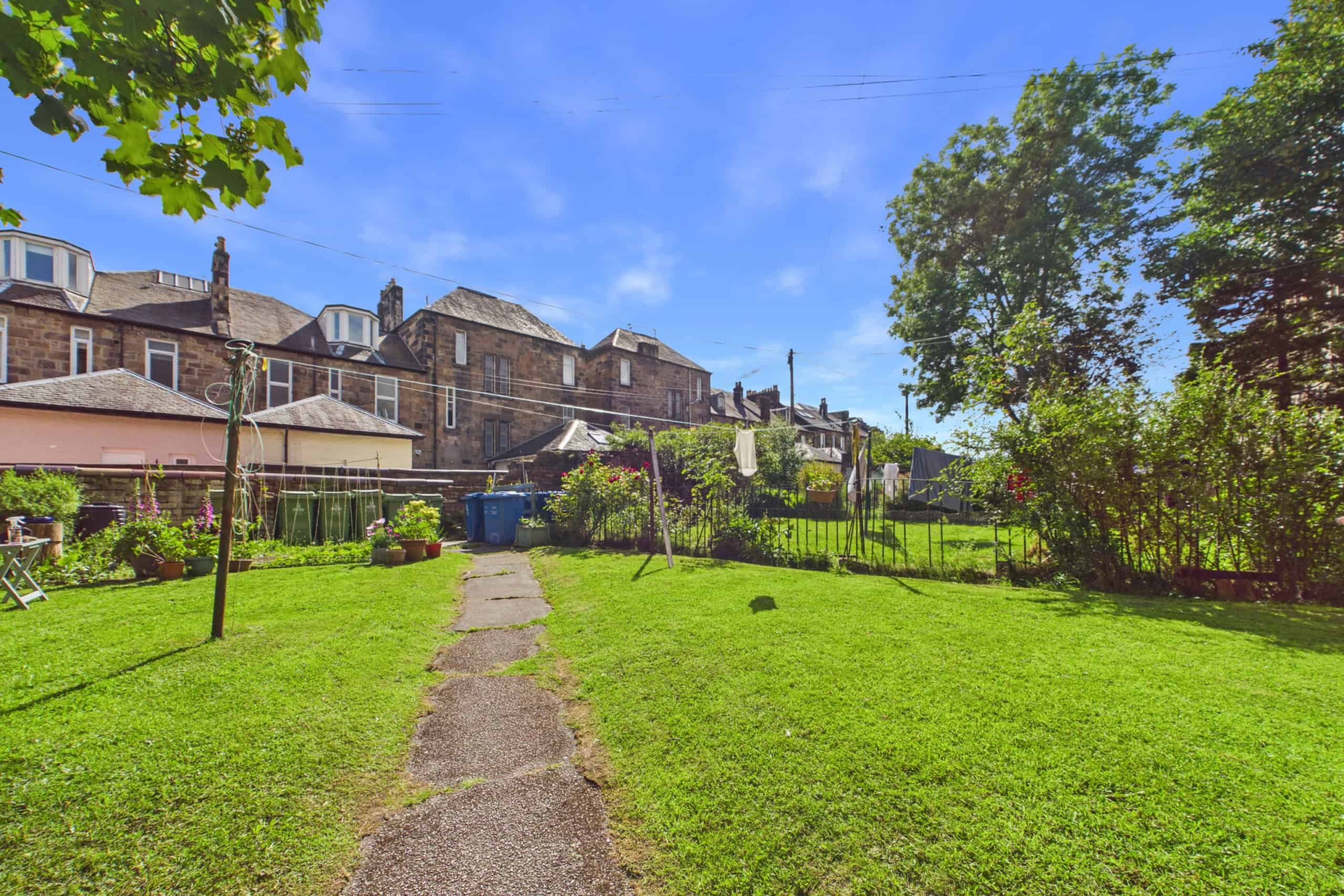 Beautifully appointed two-bedroom top floor tenement flat for sale in Mount Florida