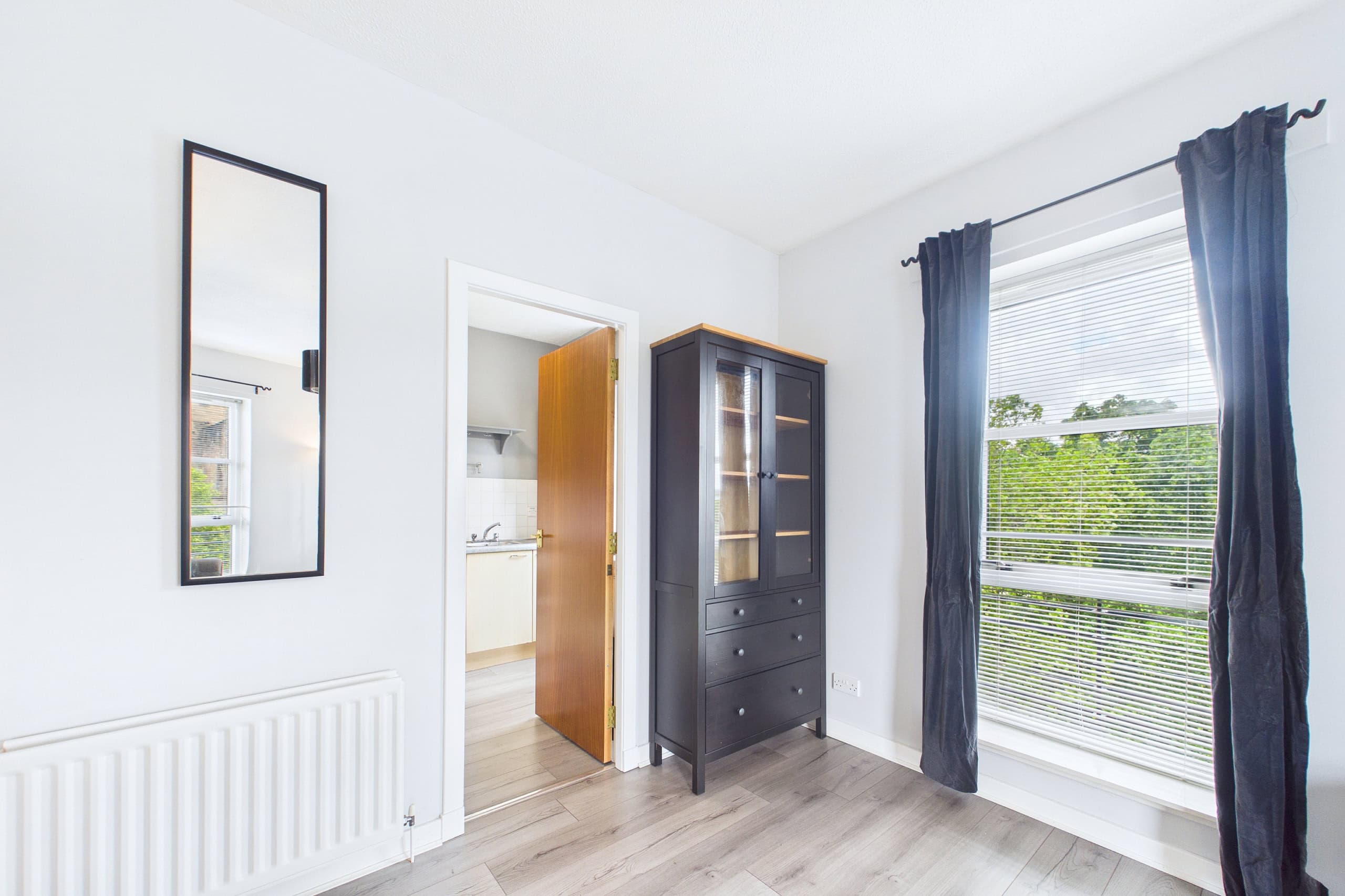 Two-Bedroom Flat for Sale in New Gorbals, Glasgow
